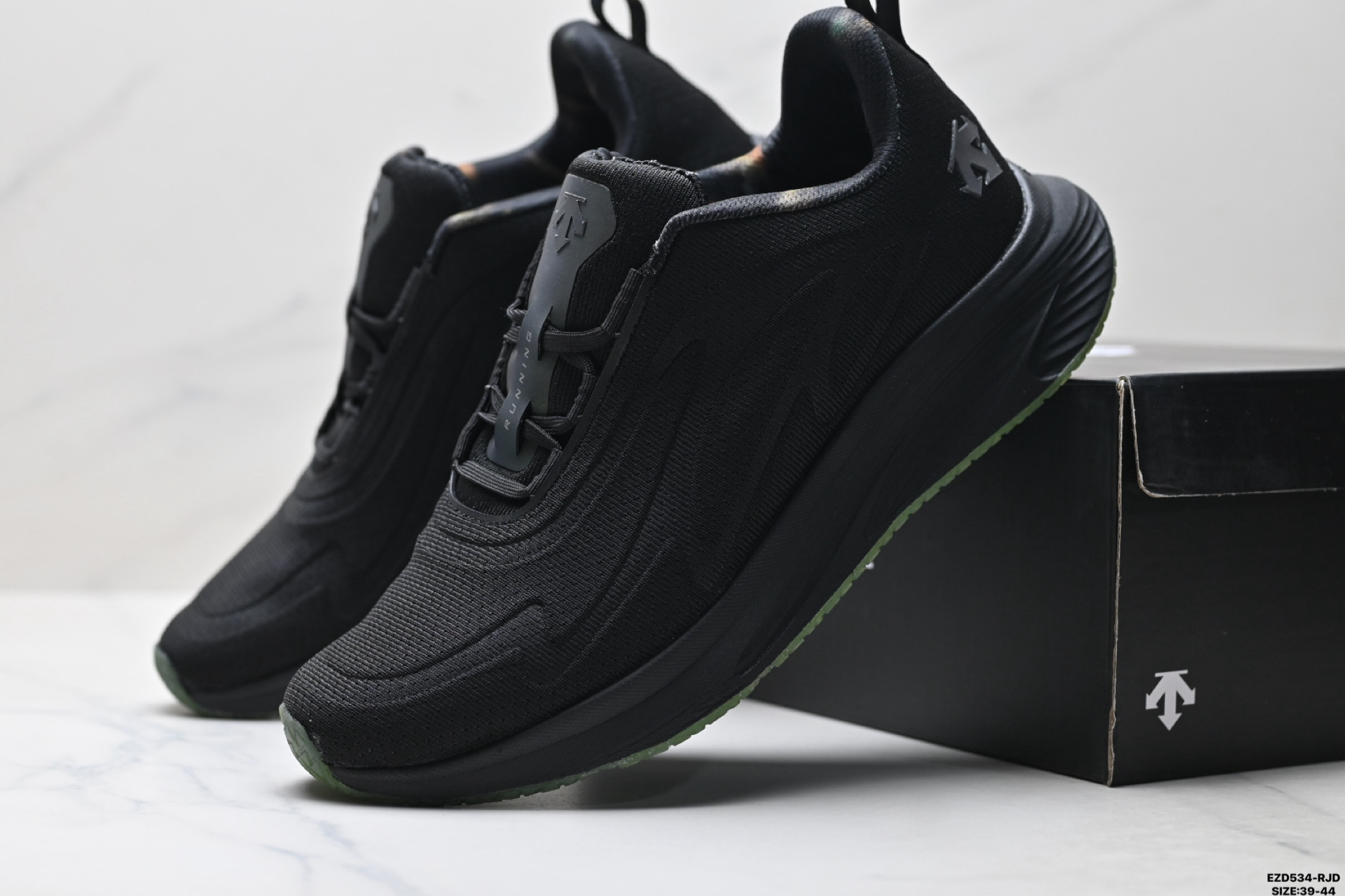 纯原迪桑特DESCENTE ENERZITE LAVITATE 2.0 KNIT 时尚防滑 低帮跑步鞋 D4231RRN5A