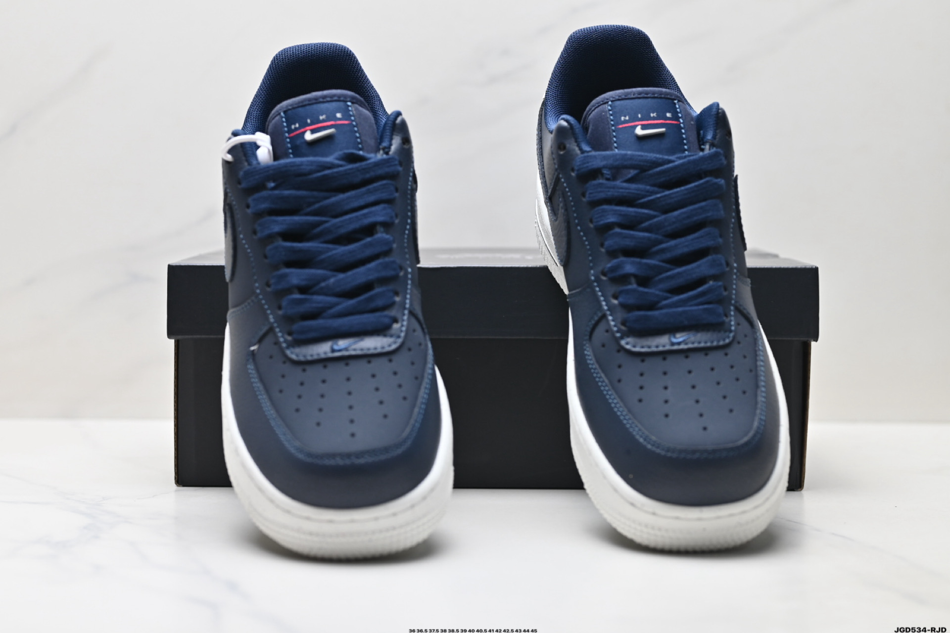 NIKE AIR FORCE 1‘07 LX DZ2708-100