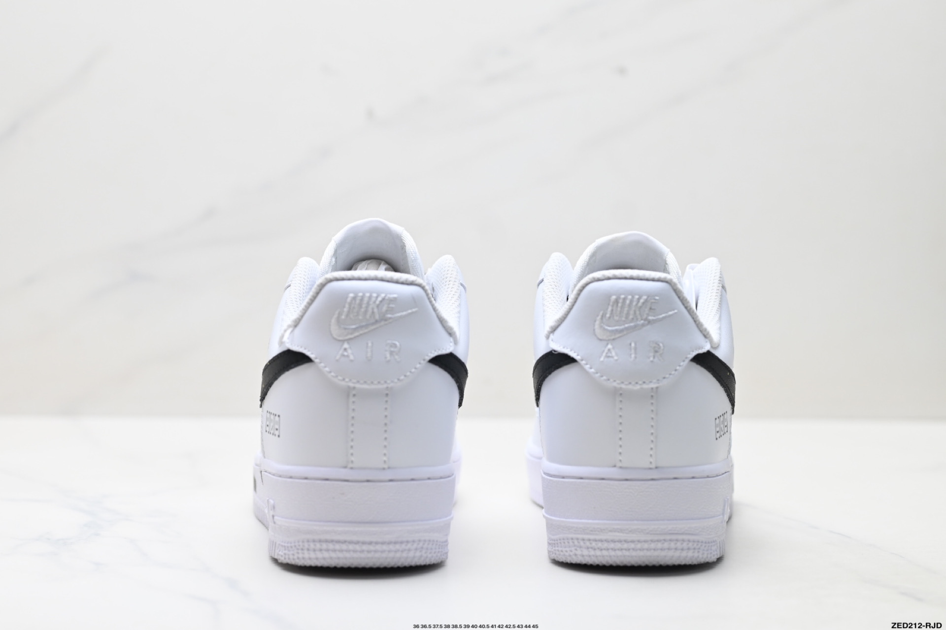 NIKE AIR FORCE 1‘07 WB ZH0316-104