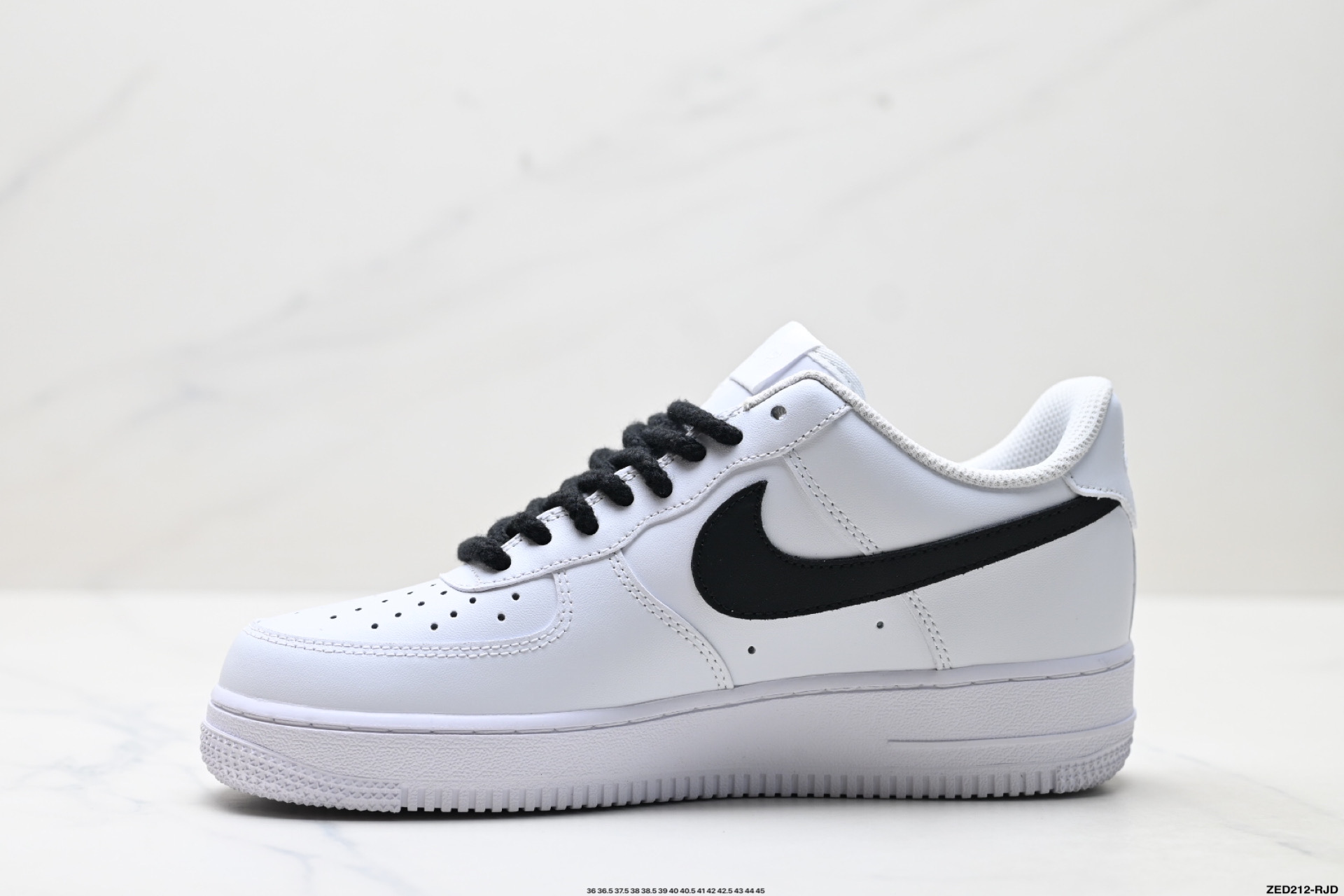 NIKE AIR FORCE 1‘07 WB ZH0316-104