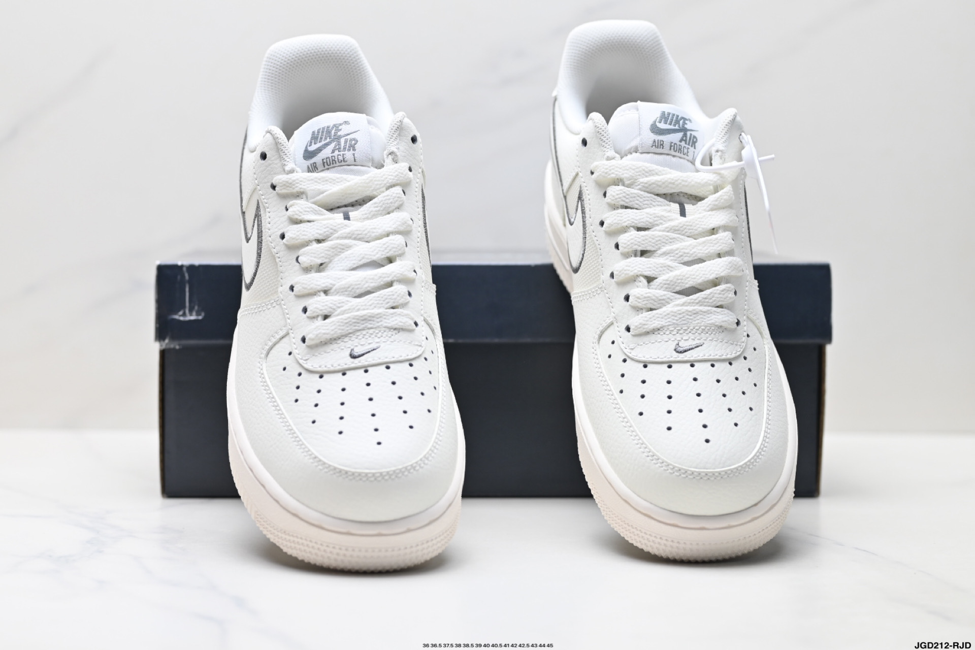 NIKE AIR FORCE 1‘07 WB IB7677-101