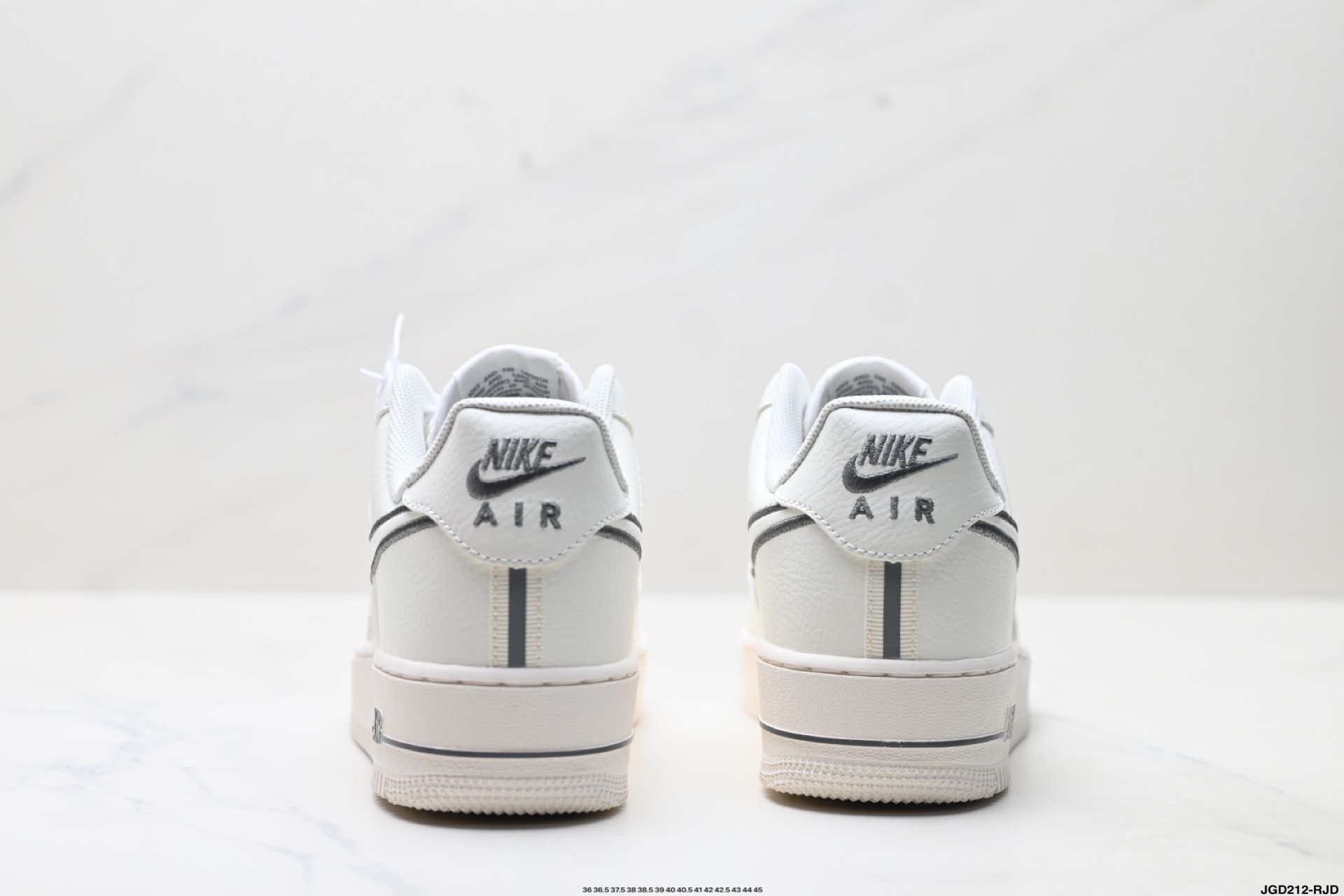 NIKE AIR FORCE 1‘07 WB IB7677-101