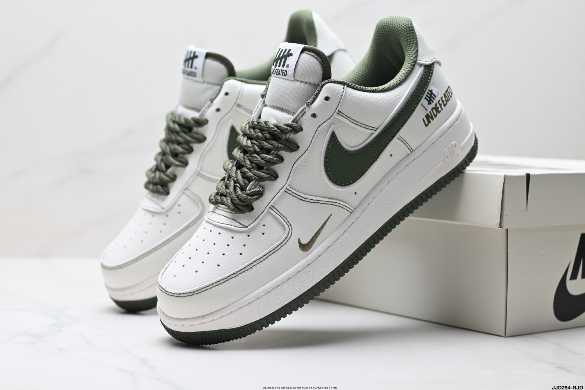 Nike Air Force 1 '07 Low Undefeated Zapatillas Deportivas Casuales para Hombre 9 i1757435308393 2415 0 7