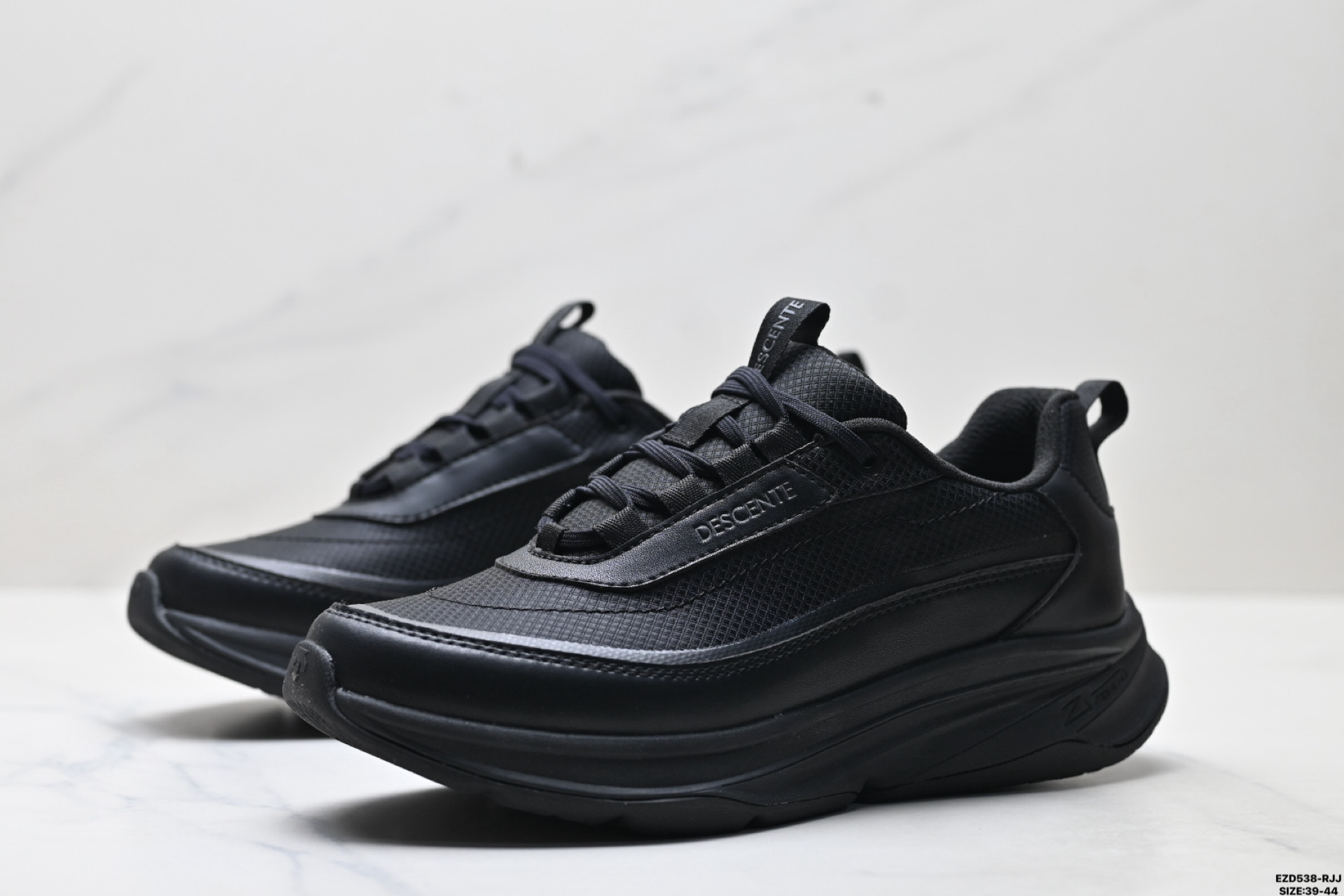 纯原迪桑特DESCENTE ENERZITE LAVITATE 2.0 KNIT 时尚防滑 低帮跑步鞋 D4431RRN23