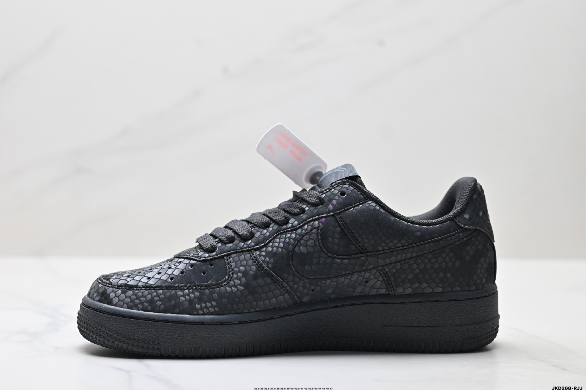 耐克Nike AIR FORCE 1‘07 空军一号低帮百搭休闲运动板鞋 IB0018-004