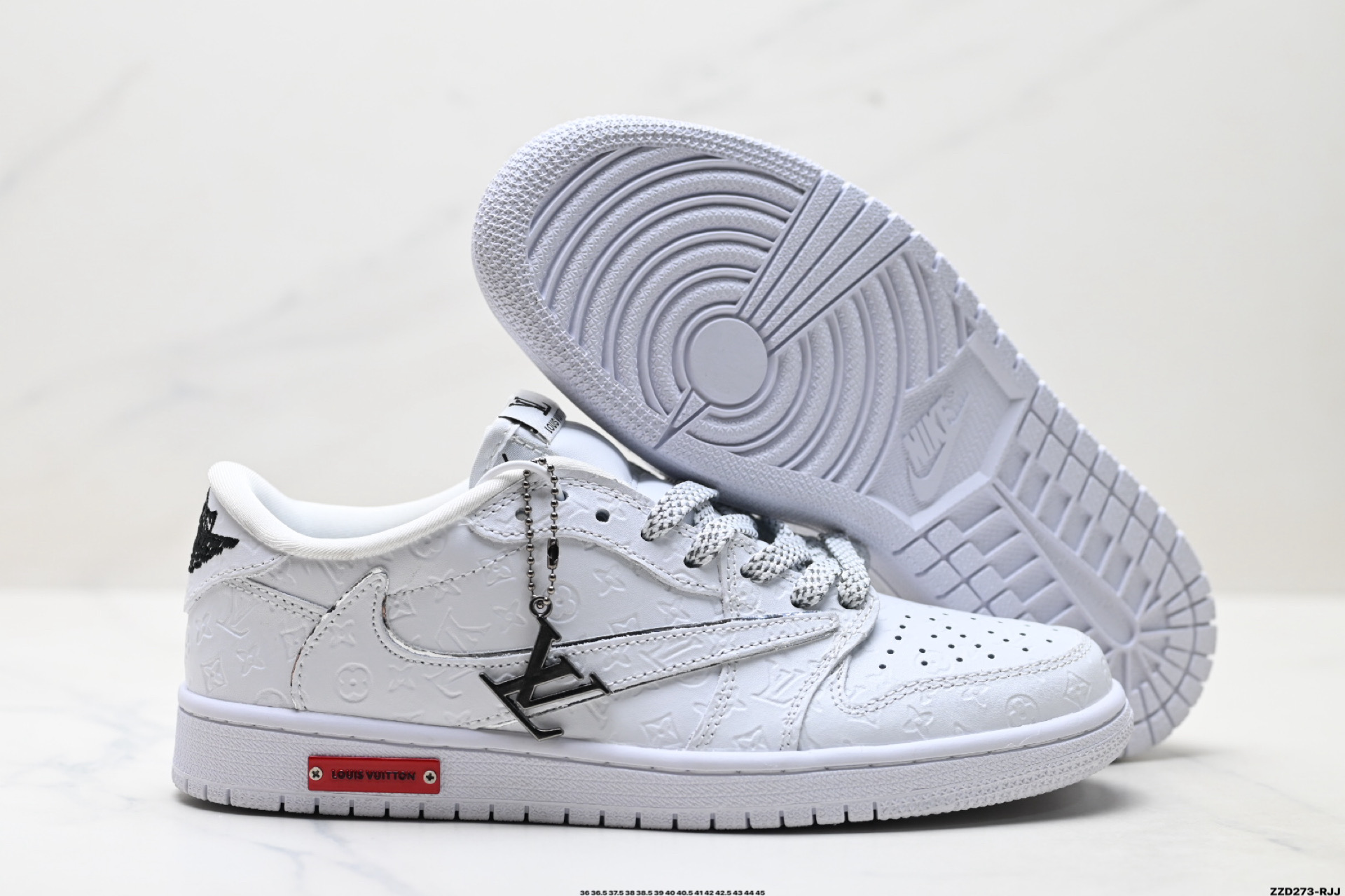 Nike Air Jordan 1 x Travis Scott AJ1倒勾 乔一倒钩 ‘DIY’定制 耐克 低帮文化篮球鞋 XS2025-076