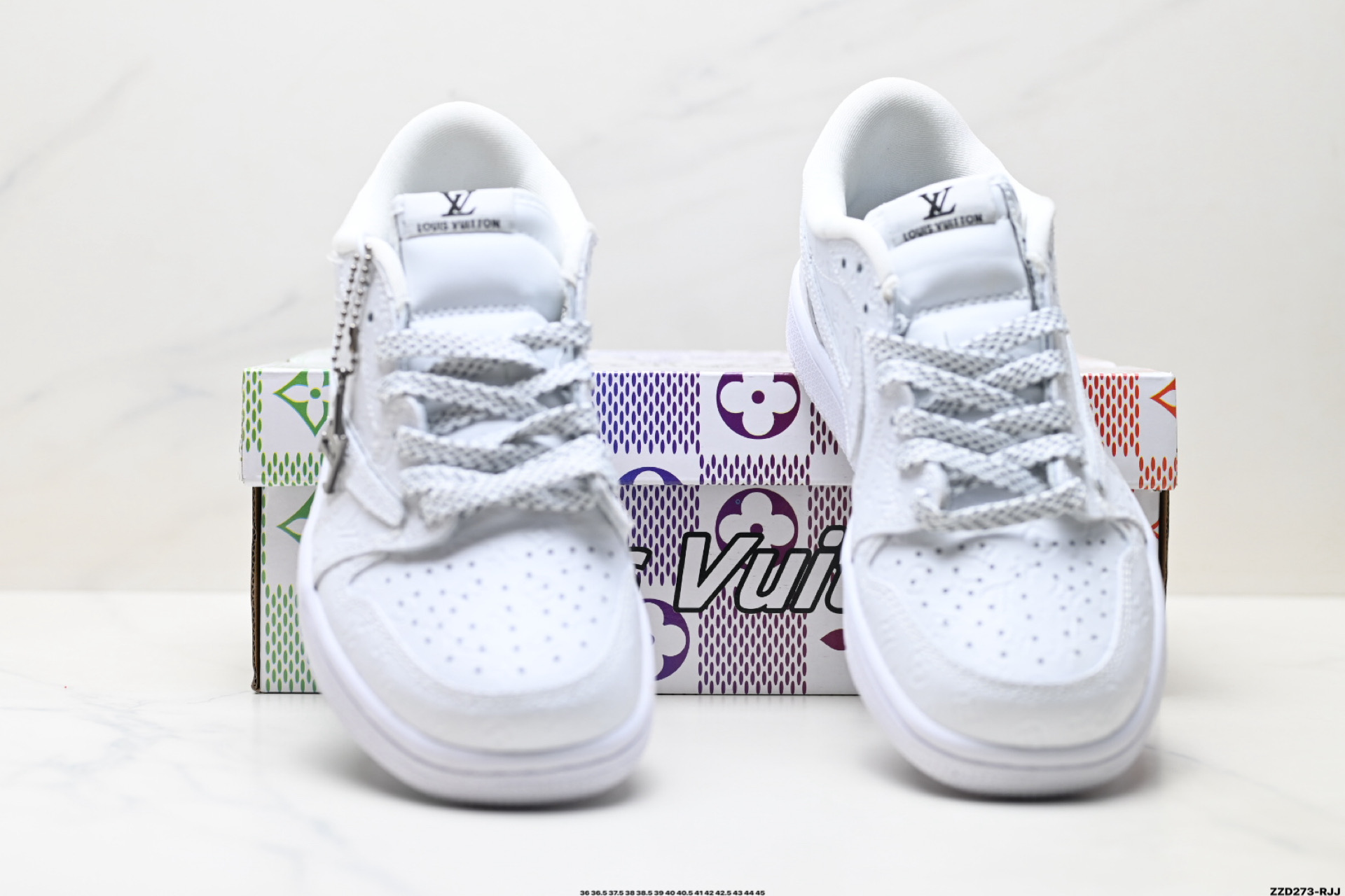 Nike Air Jordan 1 x Travis Scott AJ1倒勾 乔一倒钩 ‘DIY’定制 耐克 低帮文化篮球鞋 XS2025-076