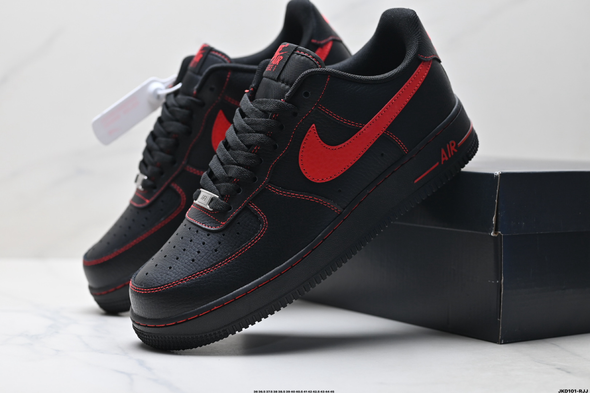 耐克Nike AIR FORCE 1‘07 空军一号低帮百搭休闲运动板鞋 HQ2037-005