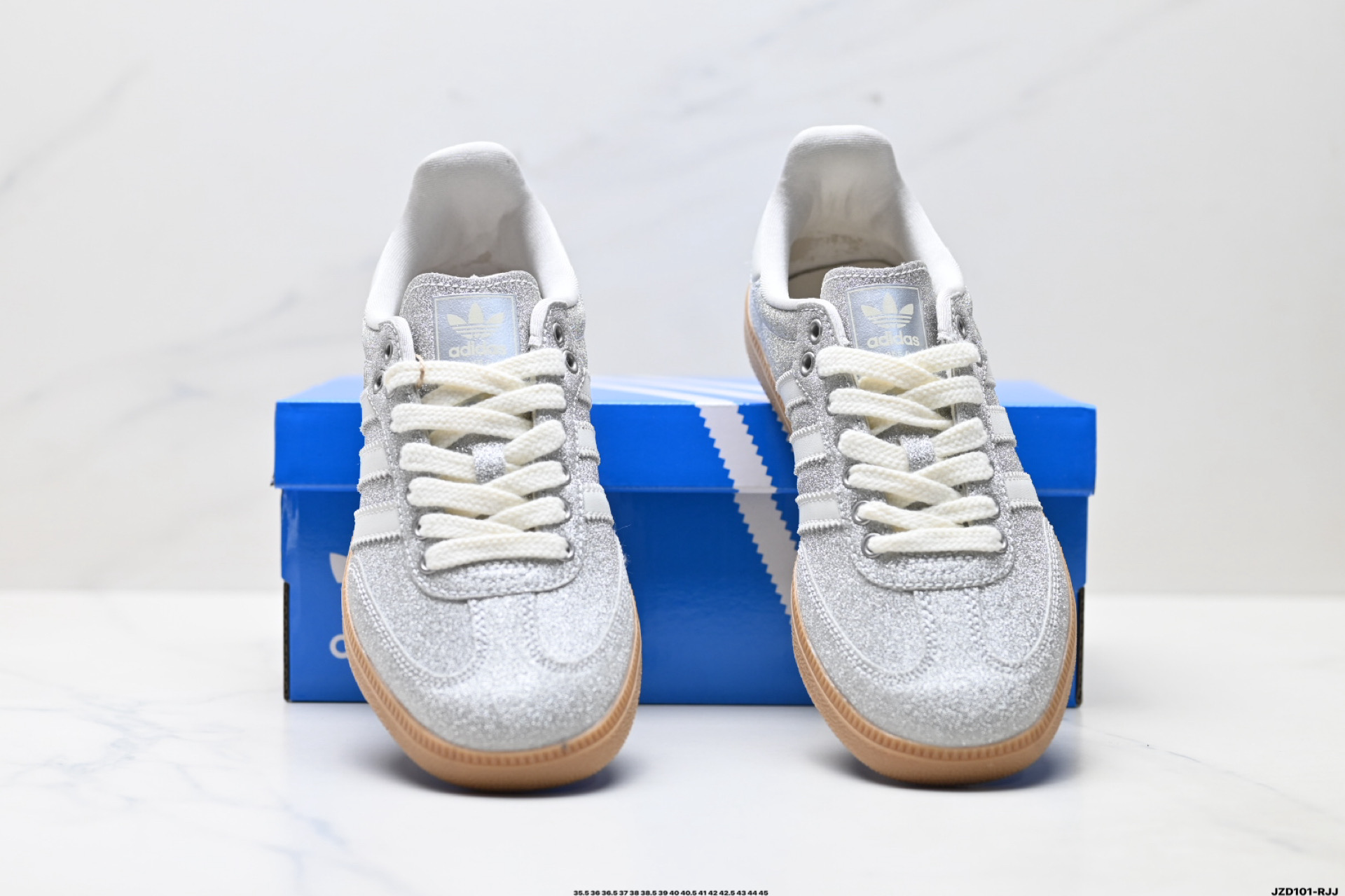 Adidas Originals Samba OG 桑巴舞系列 阿迪达斯 三叶草 绅士德训足球风百搭低帮休闲运动板鞋 KI6264