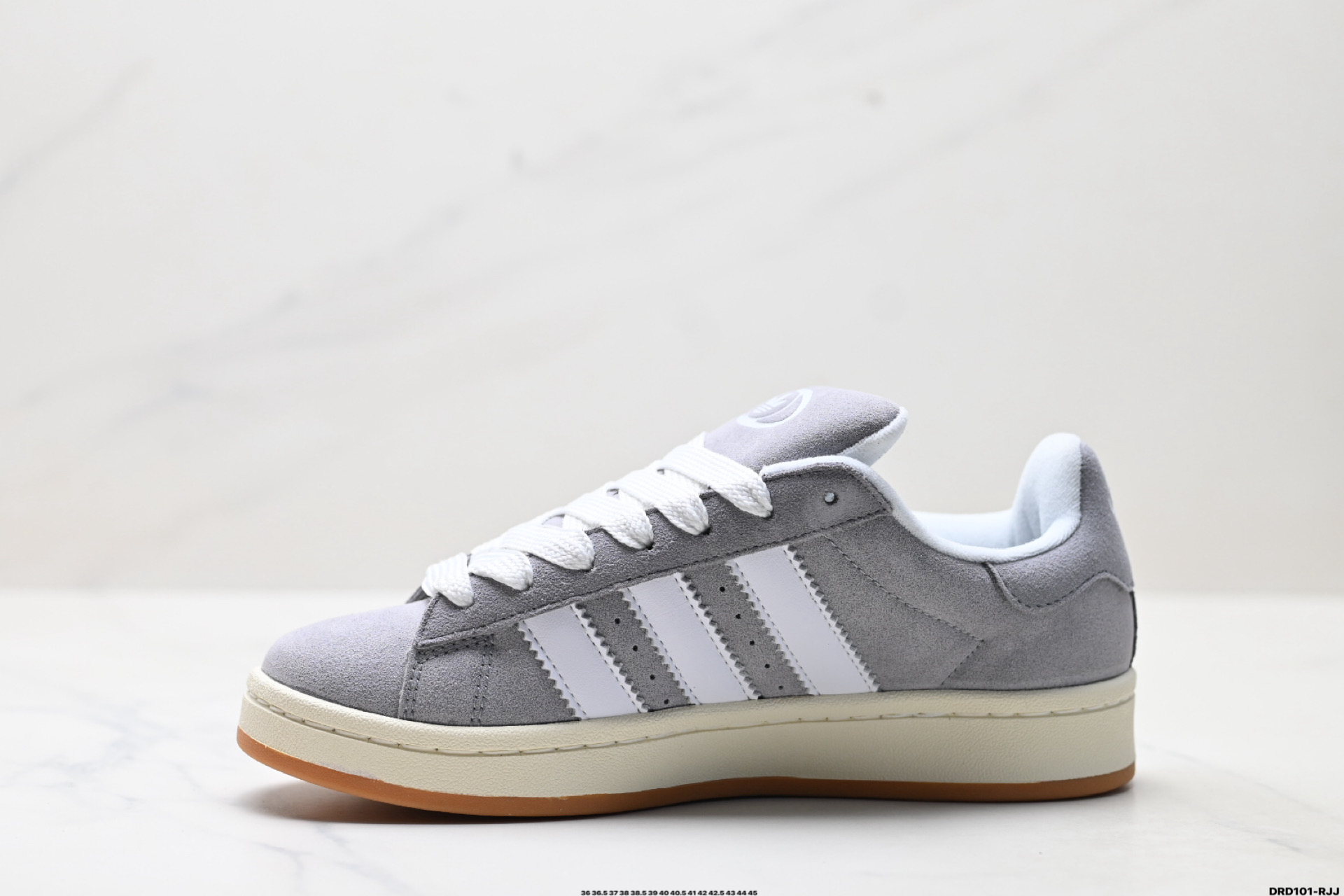 💰130
真标✅Adidas Originals Campus 00s系列 阿迪达斯 面包风经典复古低帮百搭休闲运动板鞋
货号:GY6433
尺码:36 36.5 37 38 38.5 39 40 40.5 41 42 42.5 43 44 45
ID:DRD101-RJJ