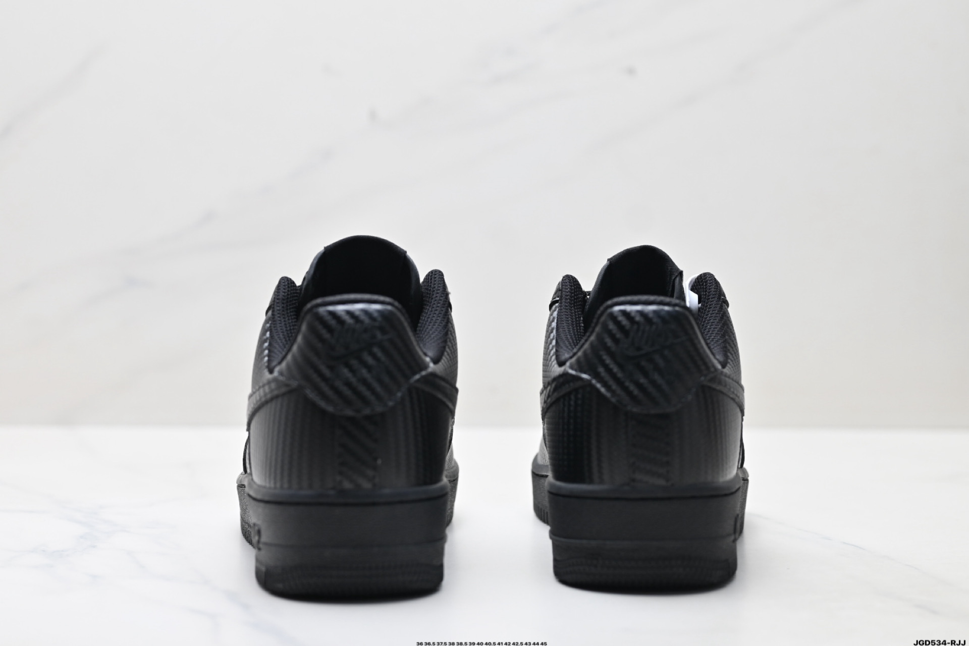 NIKE AIR FORCE 1‘07 HF2886-001