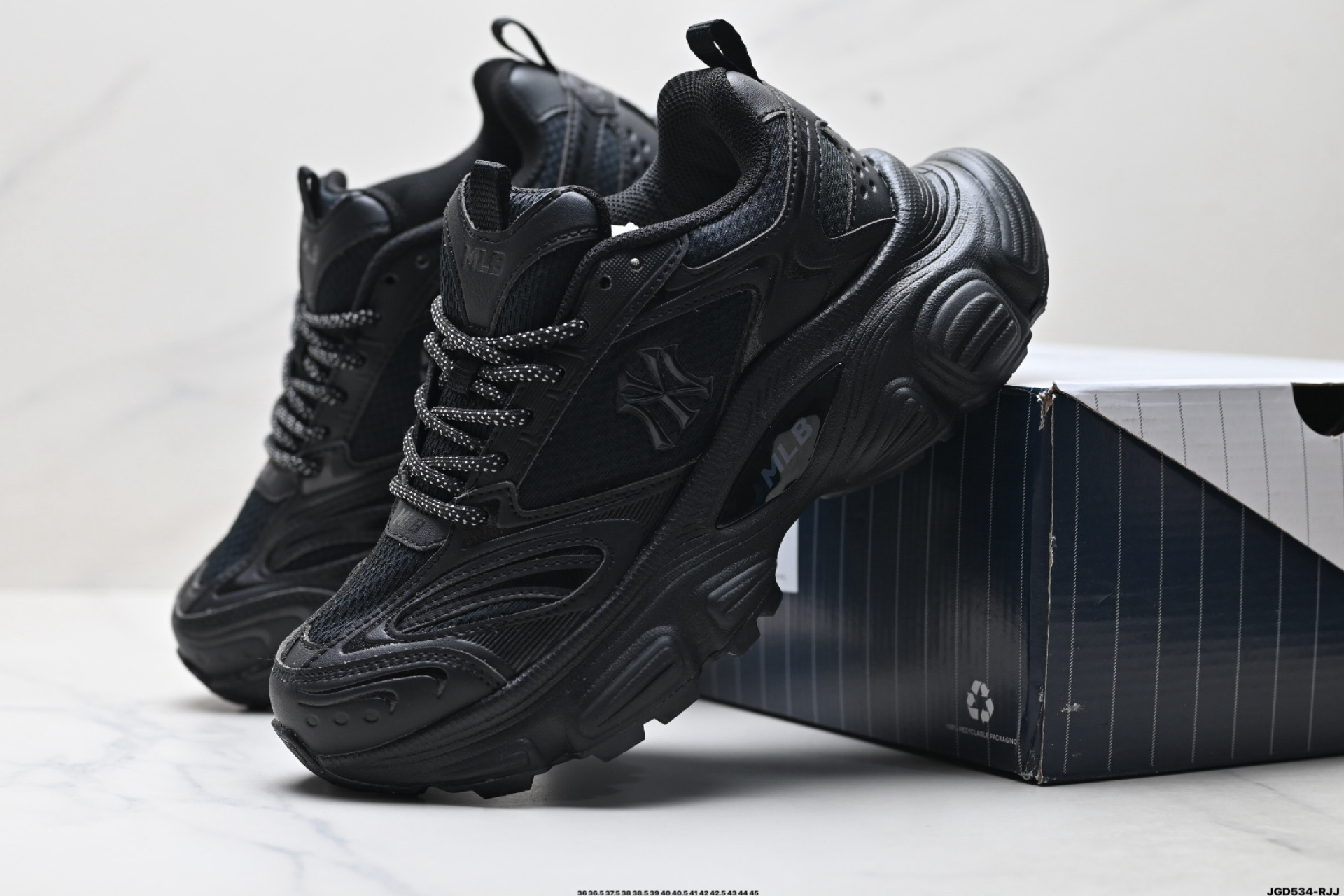 MLB Winner Chunky 百搭舒适休闲潮流运动厚底增高防滑耐磨 低帮 老爹鞋 3ASHWD15N