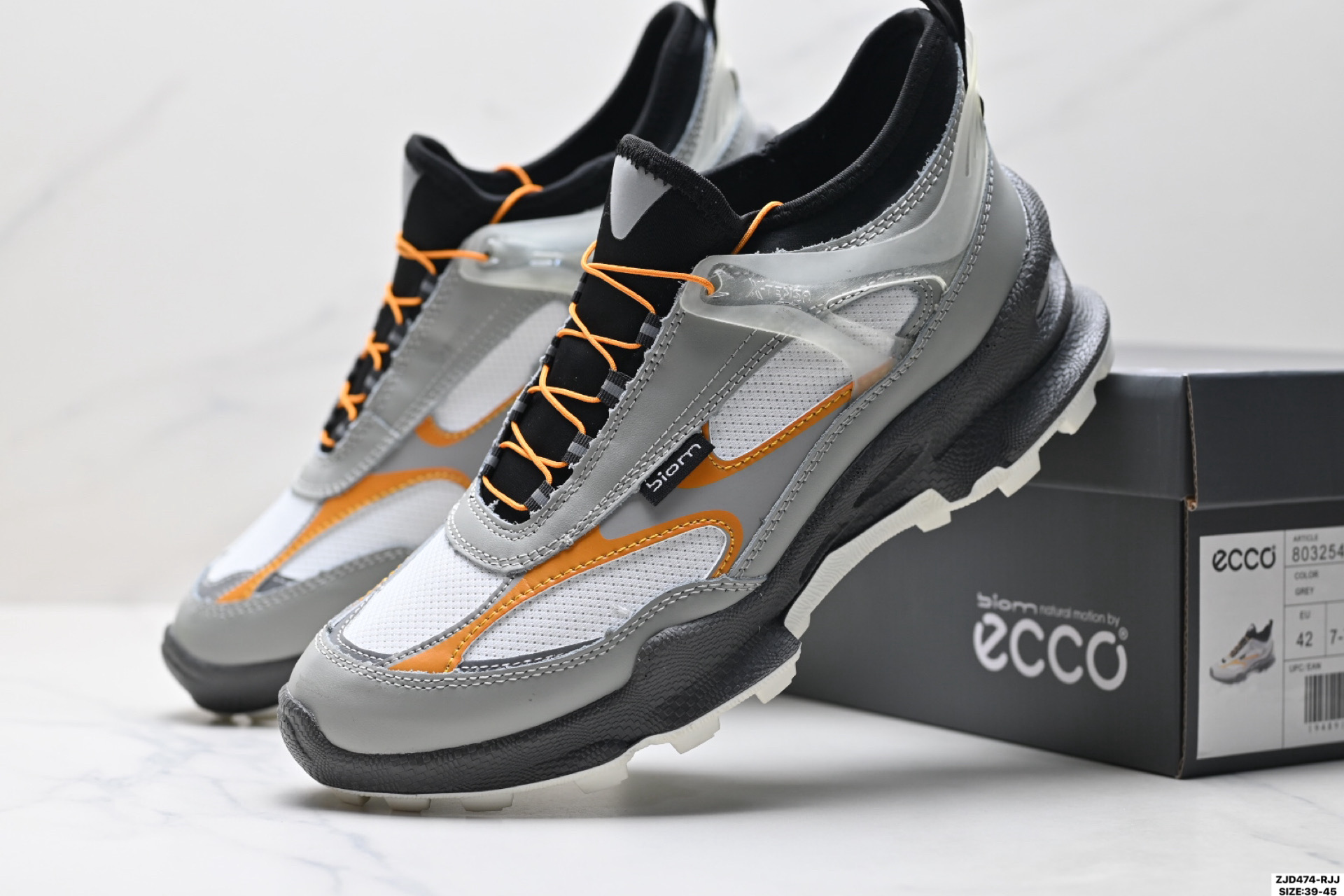 Ecco爱步 健步C 舒适时尚 牛皮防水透气回弹低帮跑步鞋