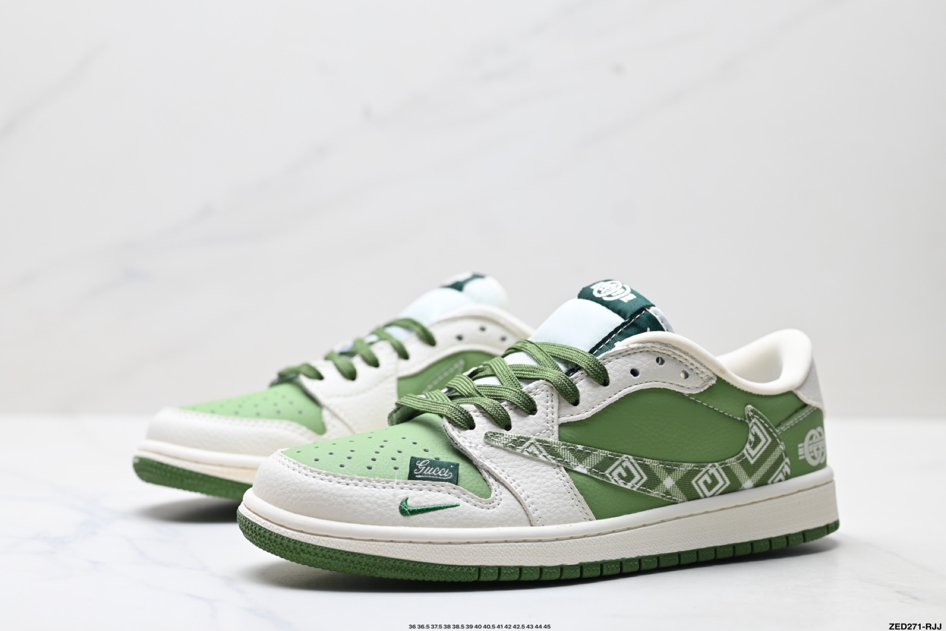 Nike Air Jordan 1 x Travis Scott AJ1倒勾 乔一倒钩 ‘DIY’定制 耐克 低帮文化篮球鞋 XS2025-028