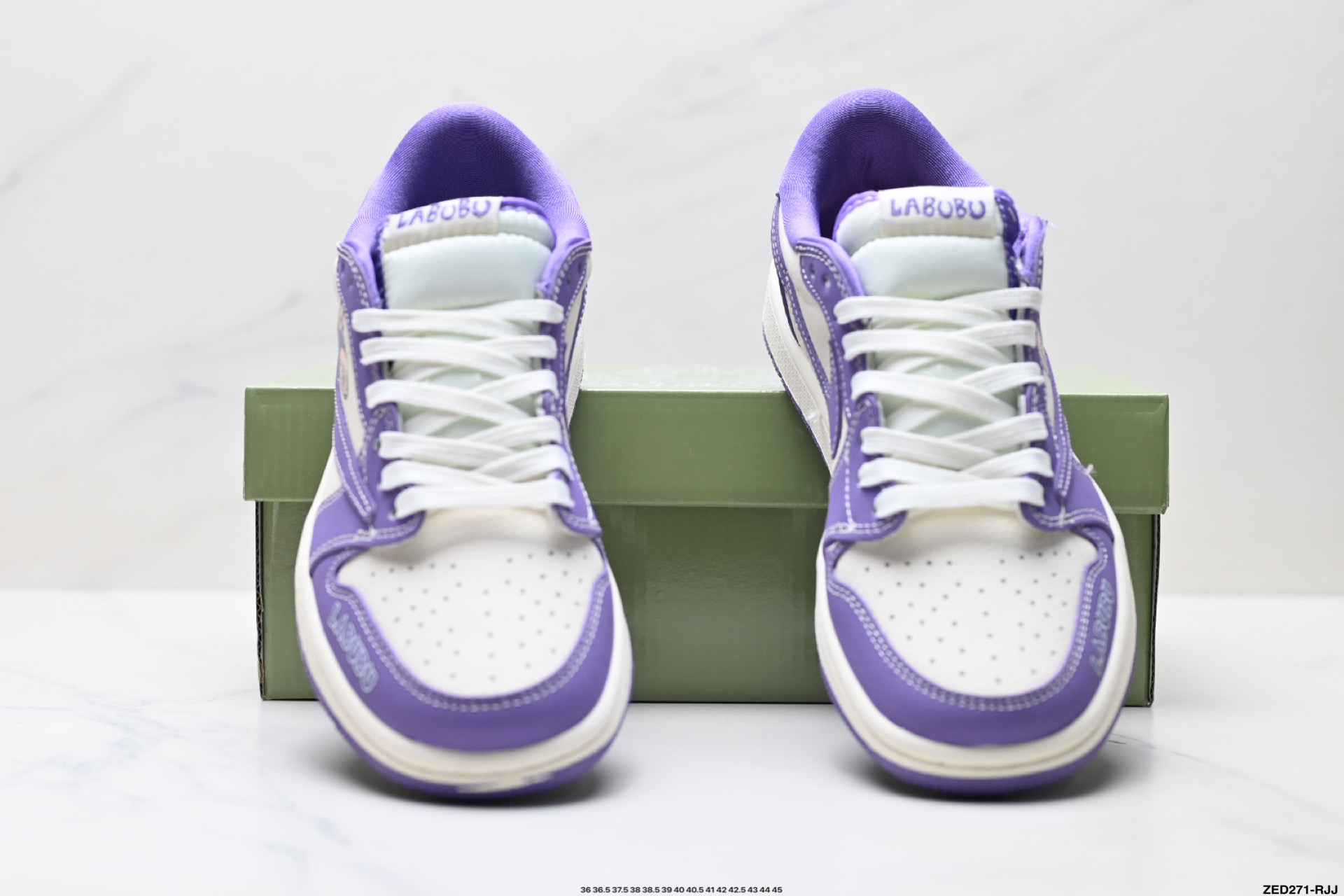 Nike Air Jordan 1 x Travis Scott AJ1倒勾 乔一倒钩 ‘DIY’定制 耐克 低帮文化篮球鞋 DD7866-113