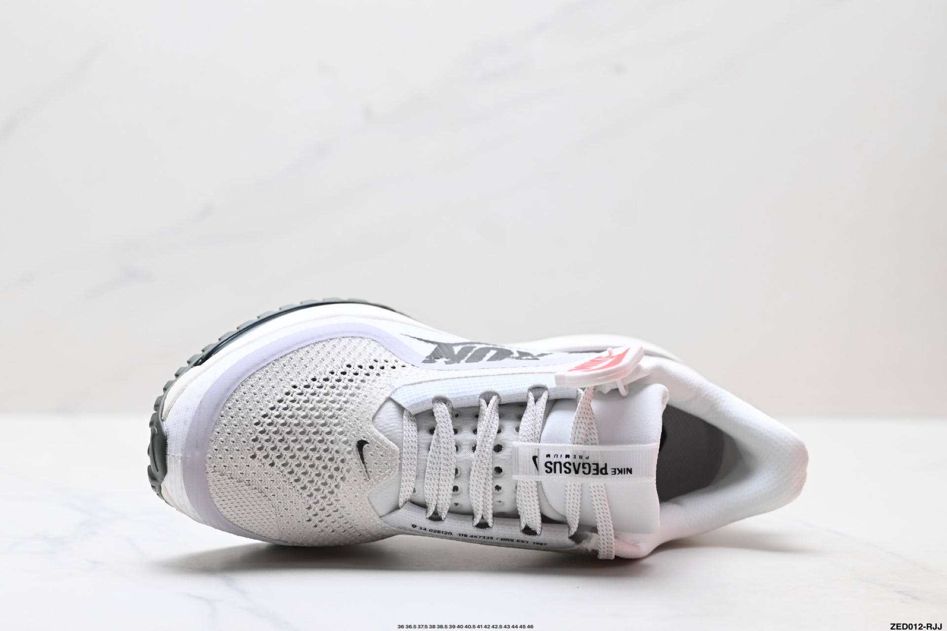 Nike Air Zoom Pegasus Premium 耐克 新款气垫缓震休闲跑步鞋 IH2288-001