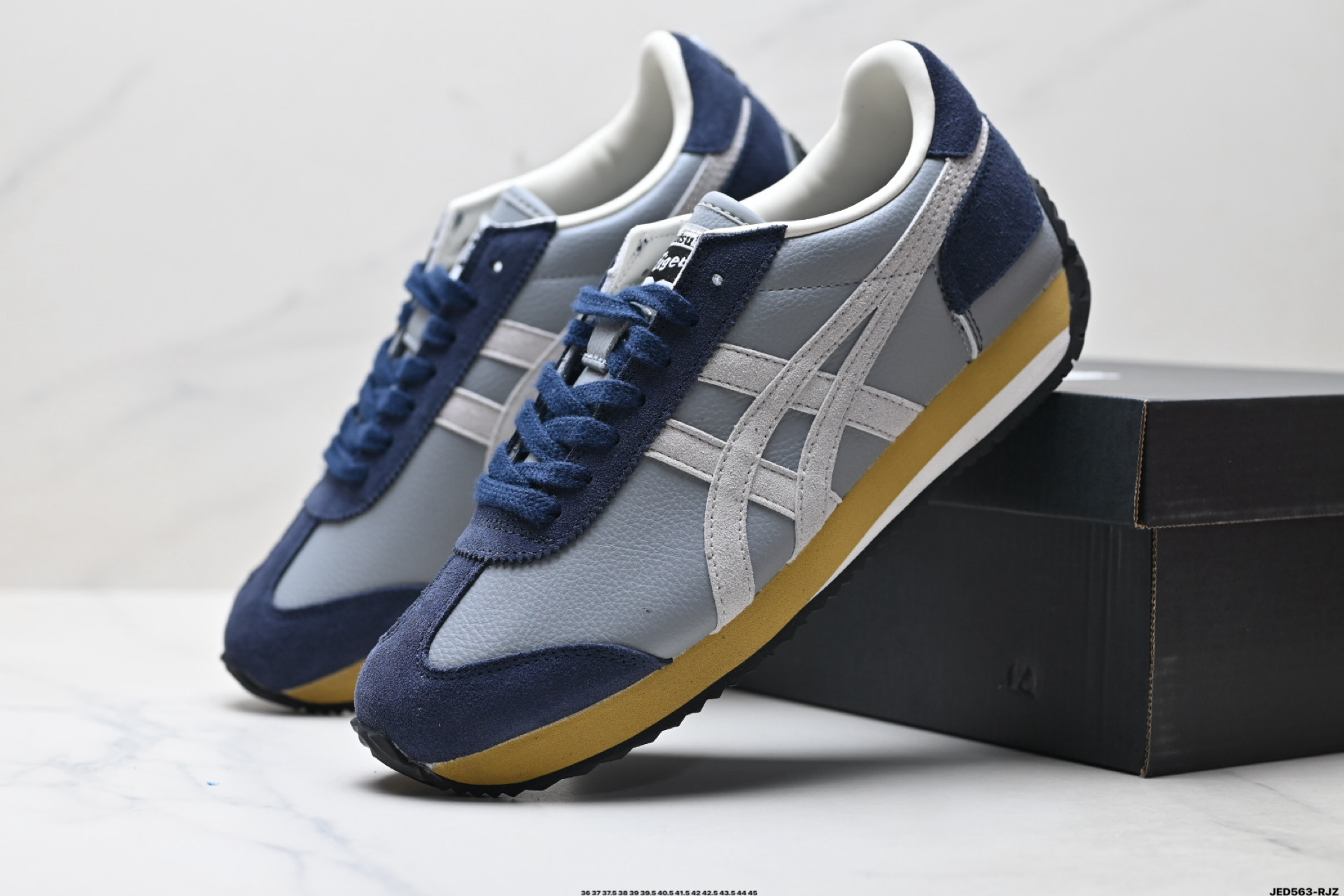 Onitsuka Tiger鬼塚虎 CALIFORNIA 78 VIN 低帮 生活休闲鞋 1183C443-400