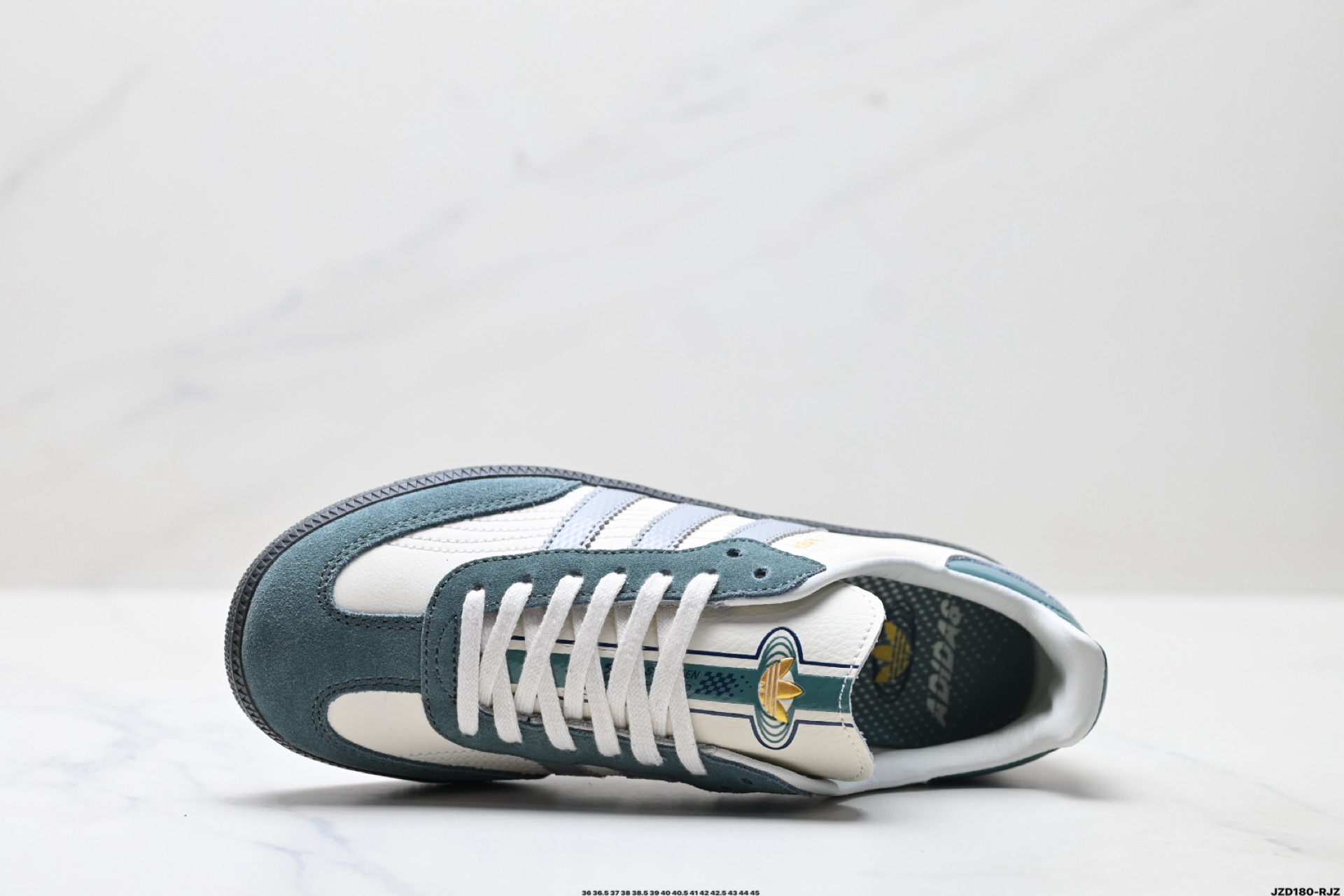 Adidas Originals Samba OG 桑巴舞系列 阿迪达斯 三叶草 绅士德训足球风百搭低帮休闲运动板鞋 JP9252