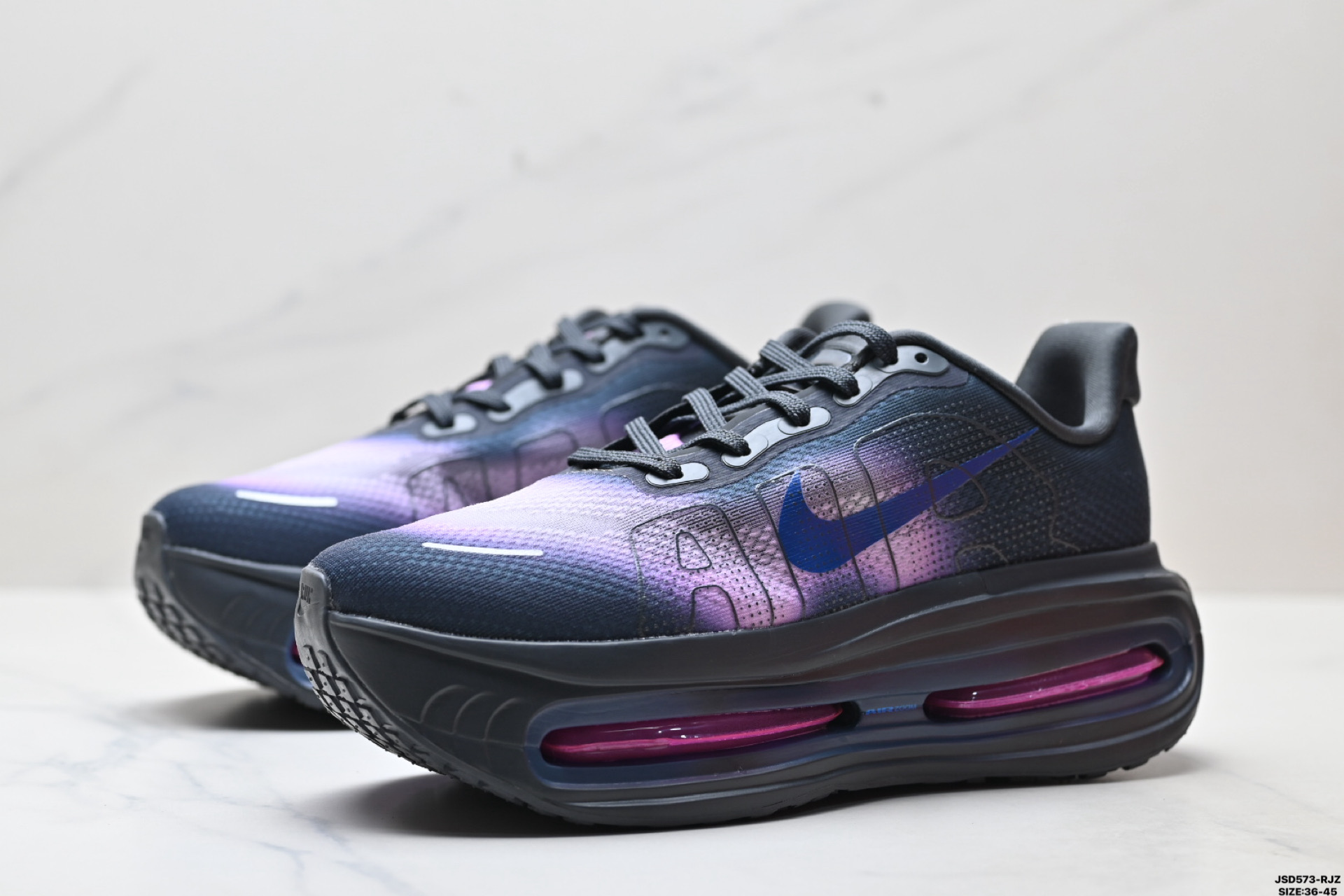 Nike VOMERO PREMIUM 耐克 舒适减震防滑 低帮跑步鞋 FN8453-029