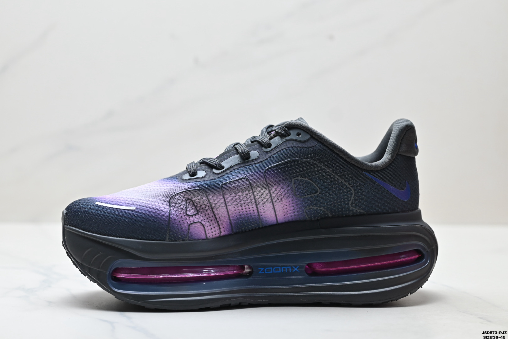 Nike VOMERO PREMIUM 耐克 舒适减震防滑 低帮跑步鞋 FN8453-029