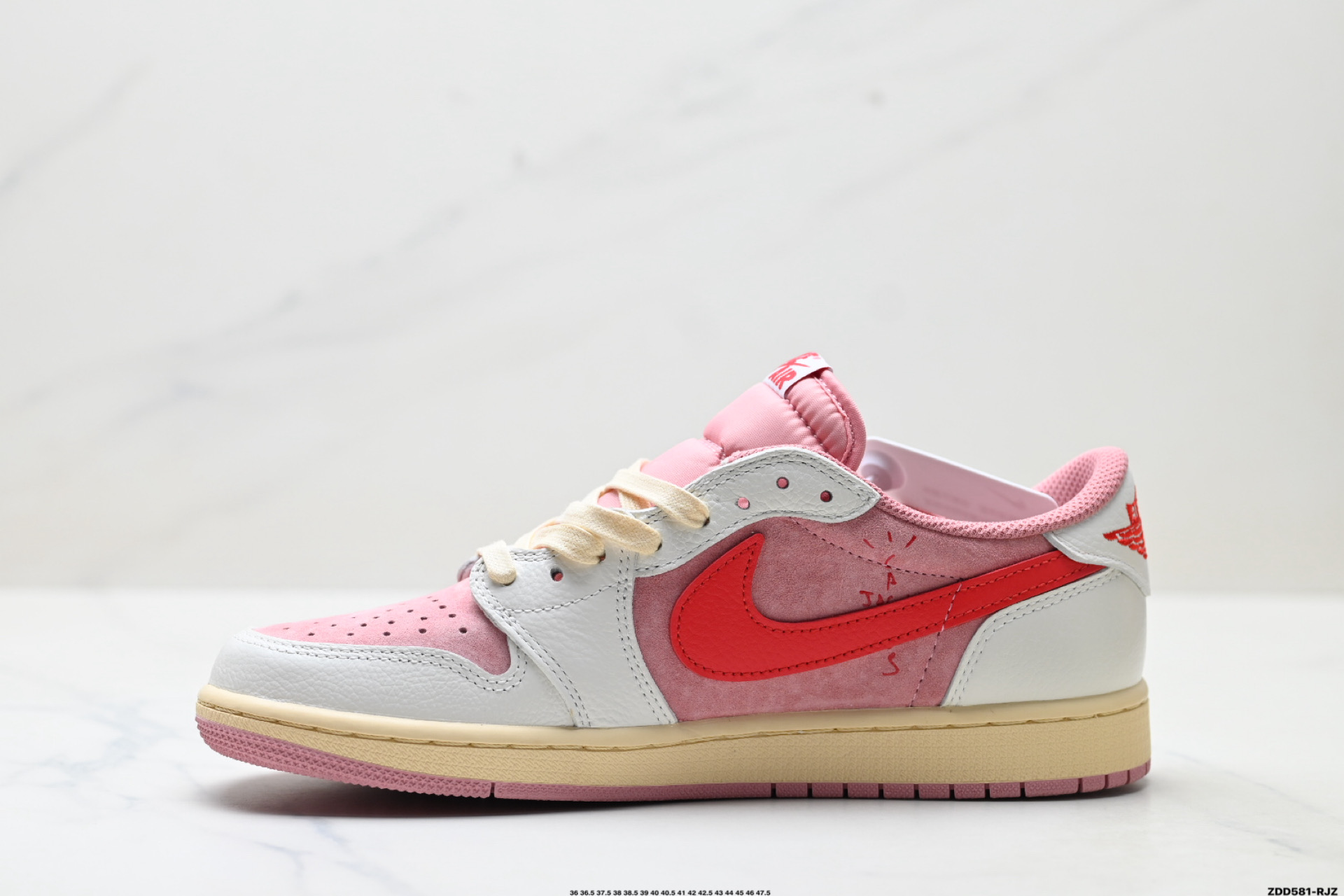 Nike Air Jordan 1 x Travis Scott AJ1倒勾 乔一倒钩 耐克 低帮文化篮球鞋 DM7866-100