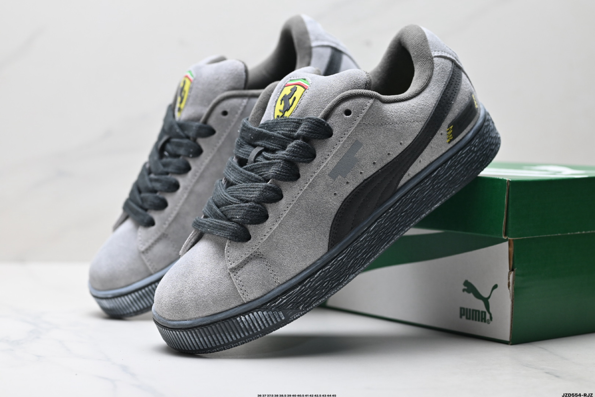 Puma Suede XL 复古单品 彪马 防滑耐磨低帮德训板鞋 308798-01