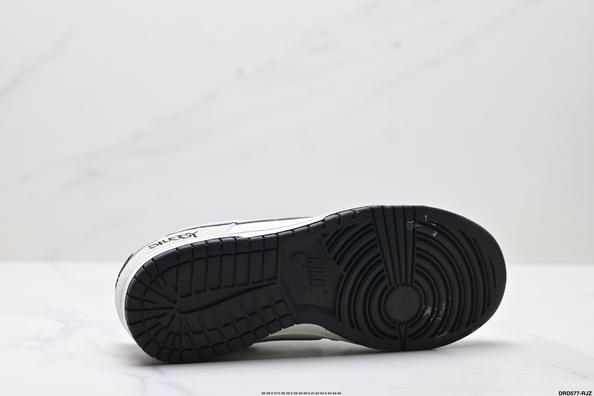 Nike Dunk x Stussy Low Retro: Comodidad y estilo, edición especial 10 i1757609704621 7887 0 8