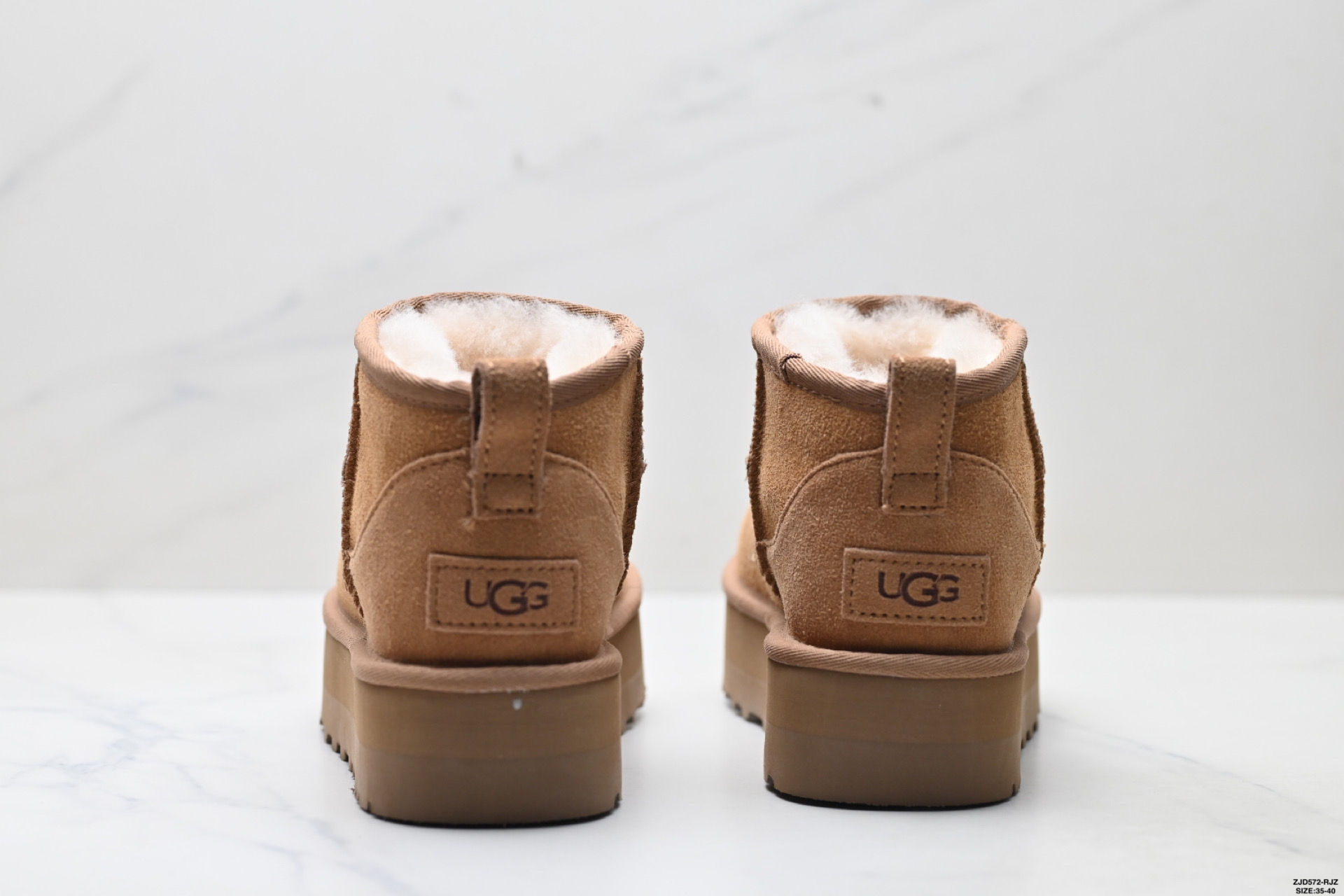 Botas de Nieve UGG Mini con Plataforma para Mujer - Comodidad y Estilo 7 i1757610119450 7319 0 5