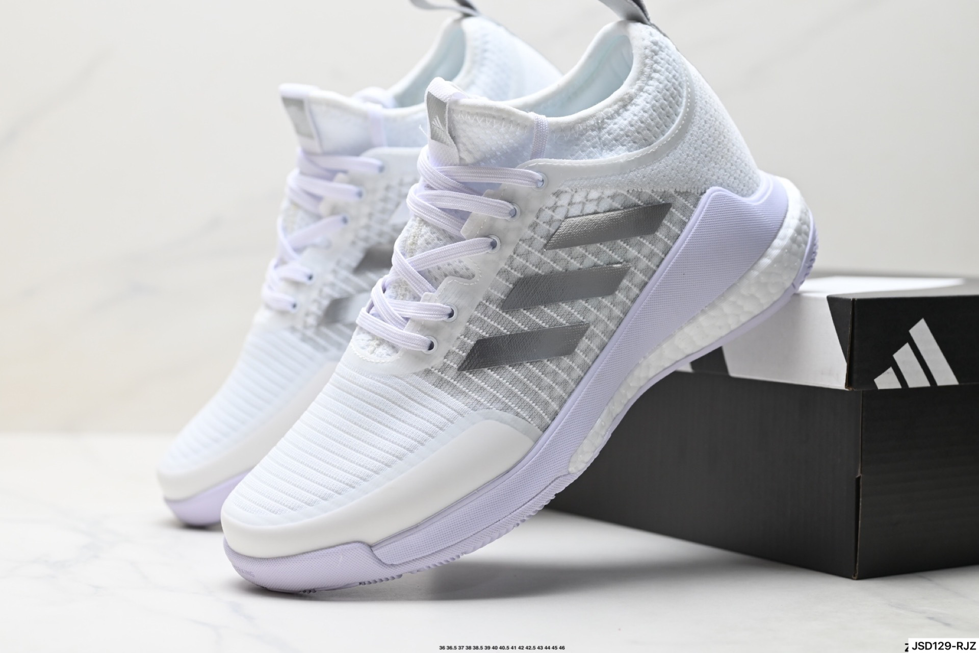 Adidas Crazyflight Mid 减震防滑 中帮 阿迪达斯 训练鞋 推出可提升室内球场表现的跳高鞋 HO4964