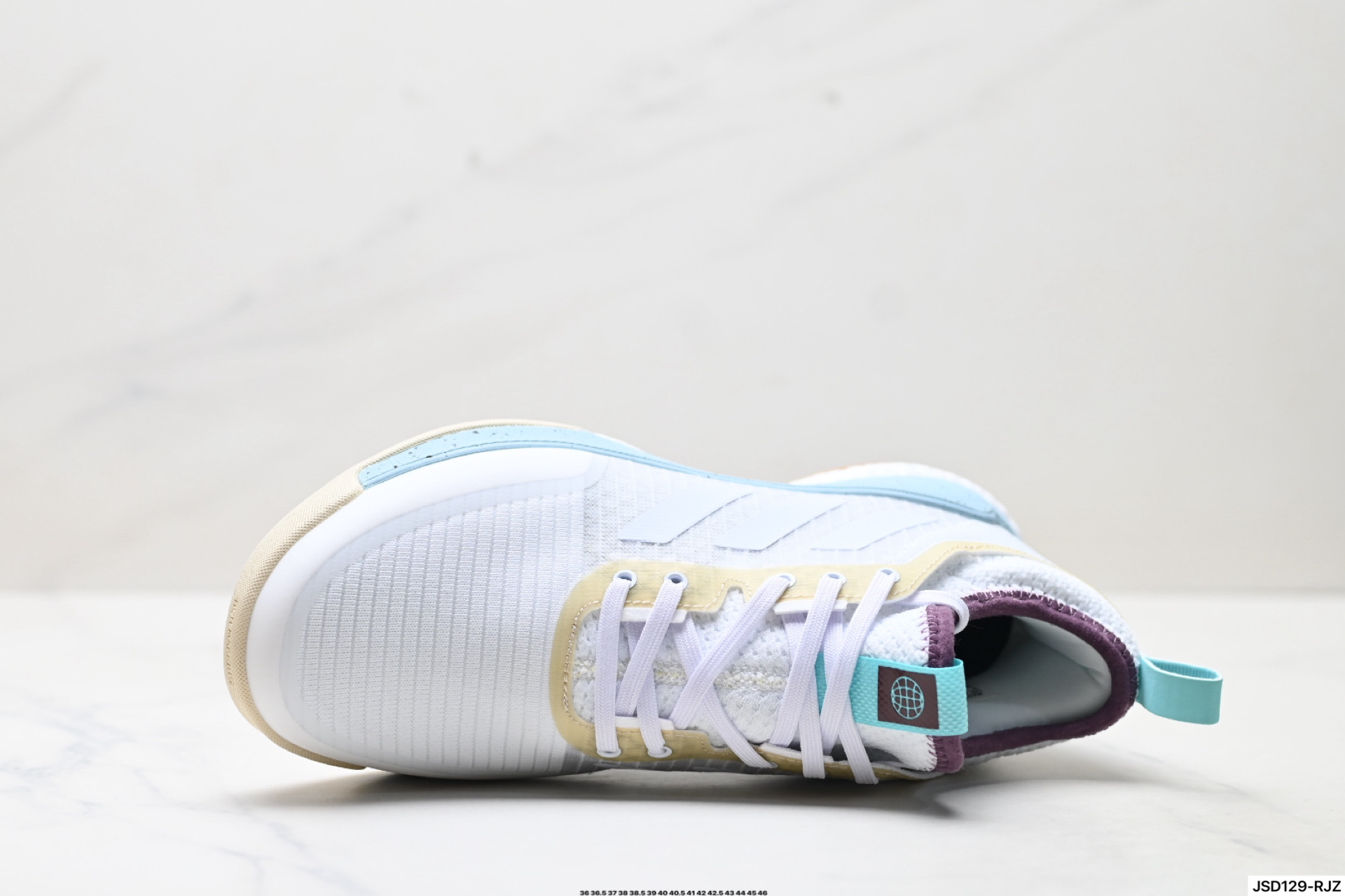 Adidas Crazyflight Mid 减震防滑 中帮 阿迪达斯 训练鞋 HP3377