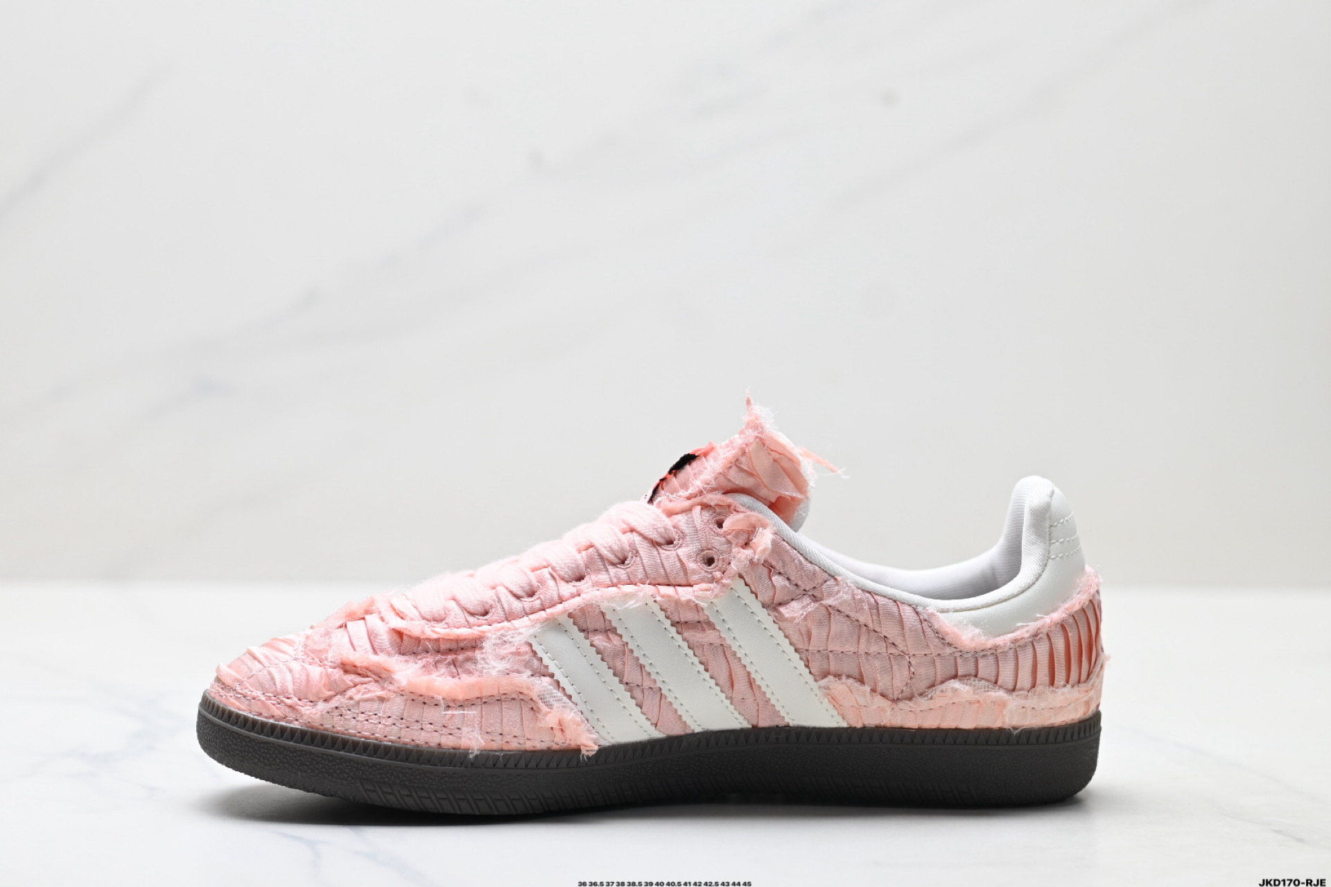 Adidas Originals Samba OG桑巴舞系列 阿迪达斯 绅士德训足球风百搭低帮休闲运动板鞋 JQ4747