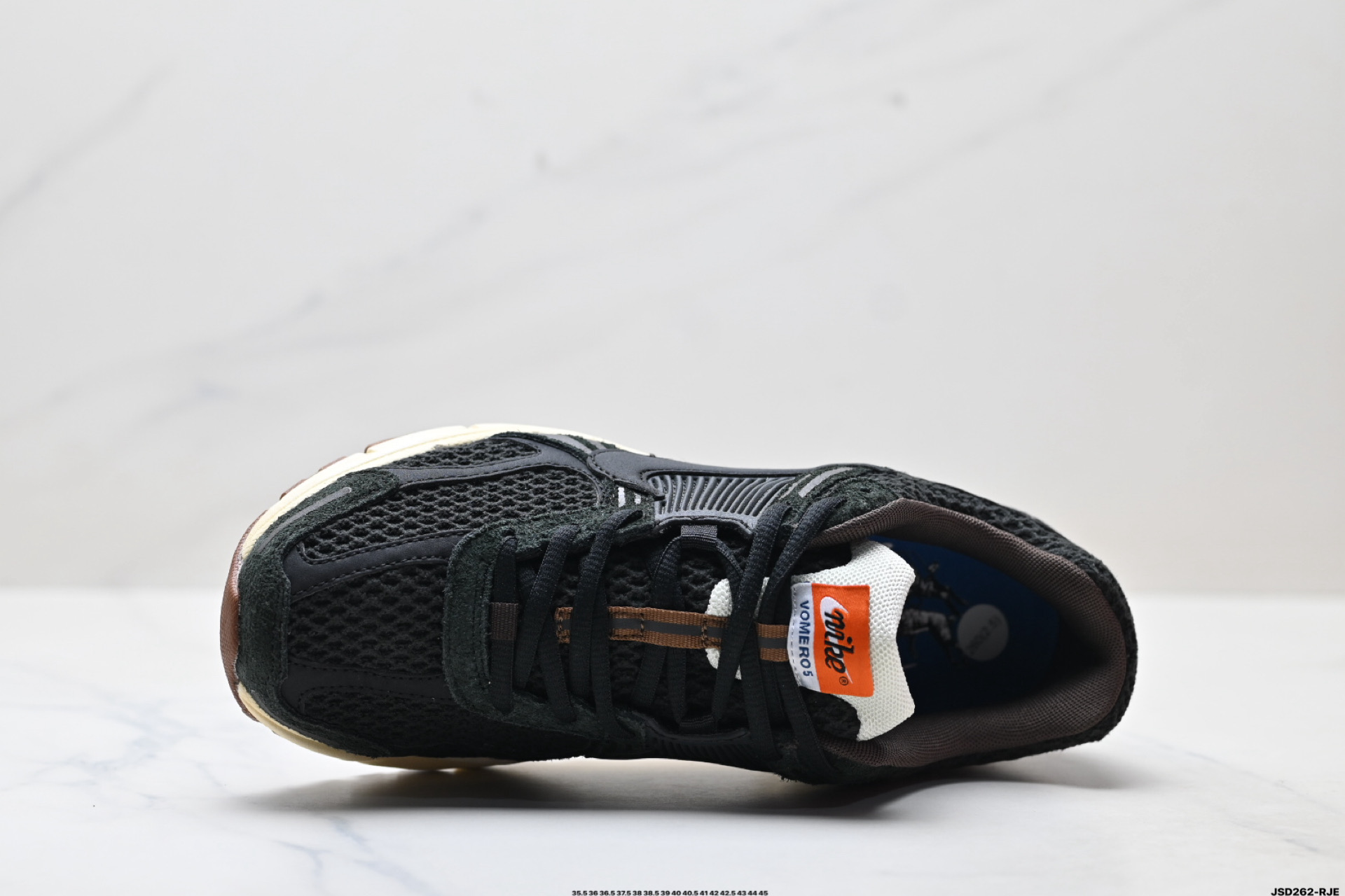 Nike Zoom Vomero 5 耐克 马拉松复古跑五代休闲运动慢跑鞋 FD0533-010