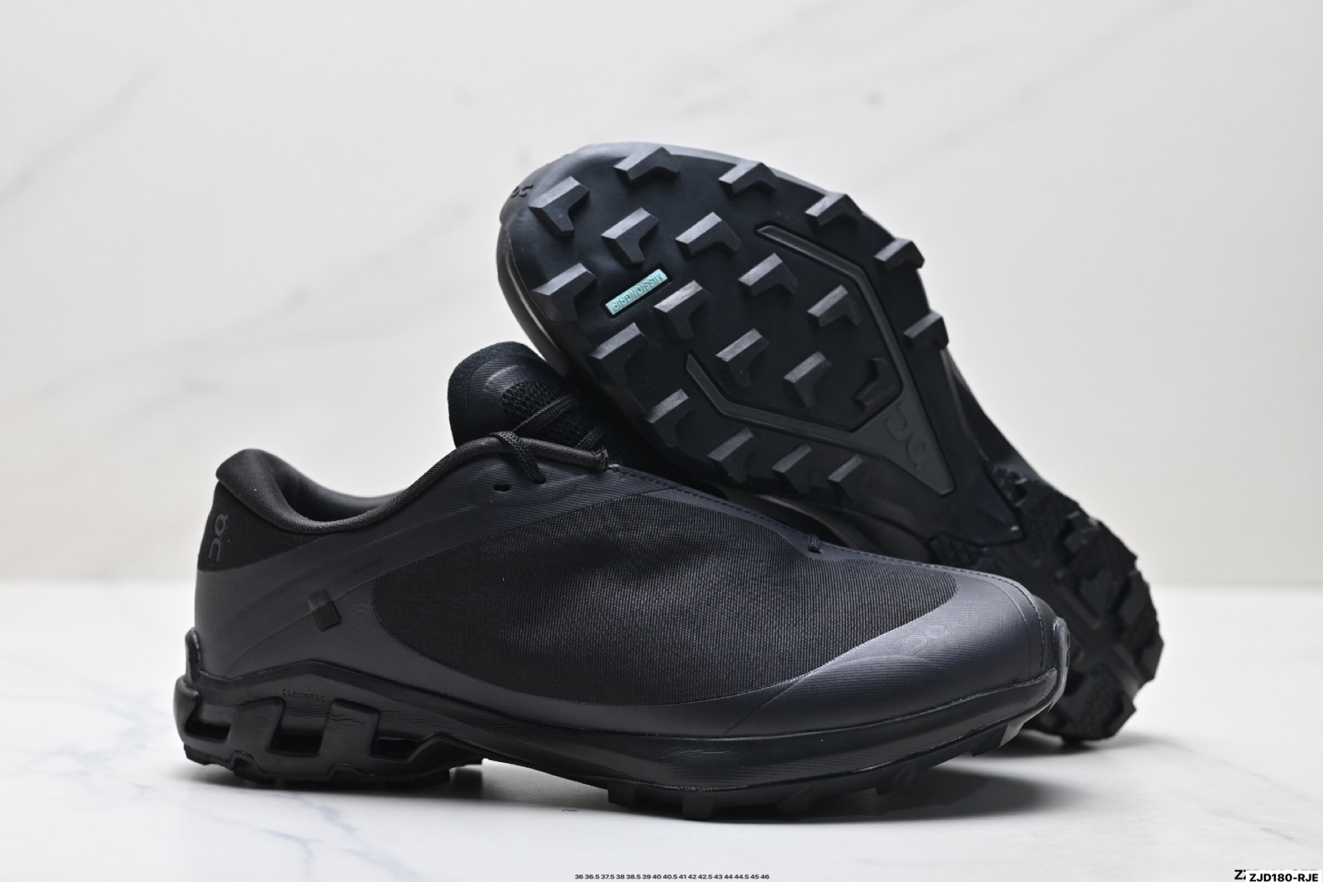 On昂跑 Cloudventure Peak Paf系列低帮轻量舒适多功能休闲运动鞋 采