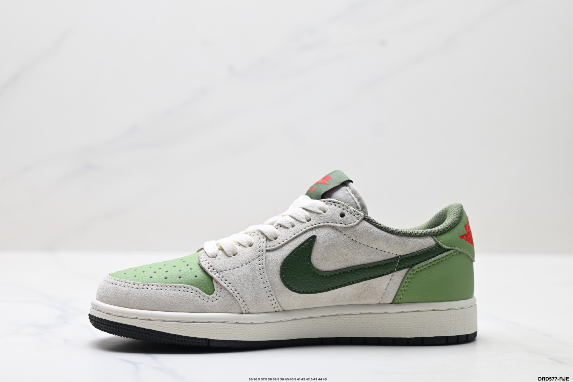 Air Jordan 1 Low TS Reverse Mocha: Elegancia y Comodidad en Cada Paso 4 i1757693480687 5080 0 2