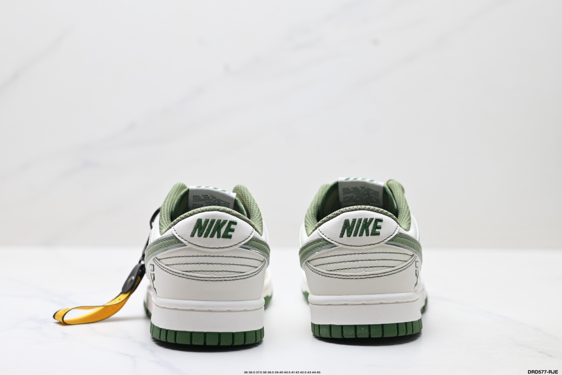 Nike Dunk Low Retro: Comodidad y Estilo Personalizado para tu Día a Día 7 i1757693741679 7980 0 5