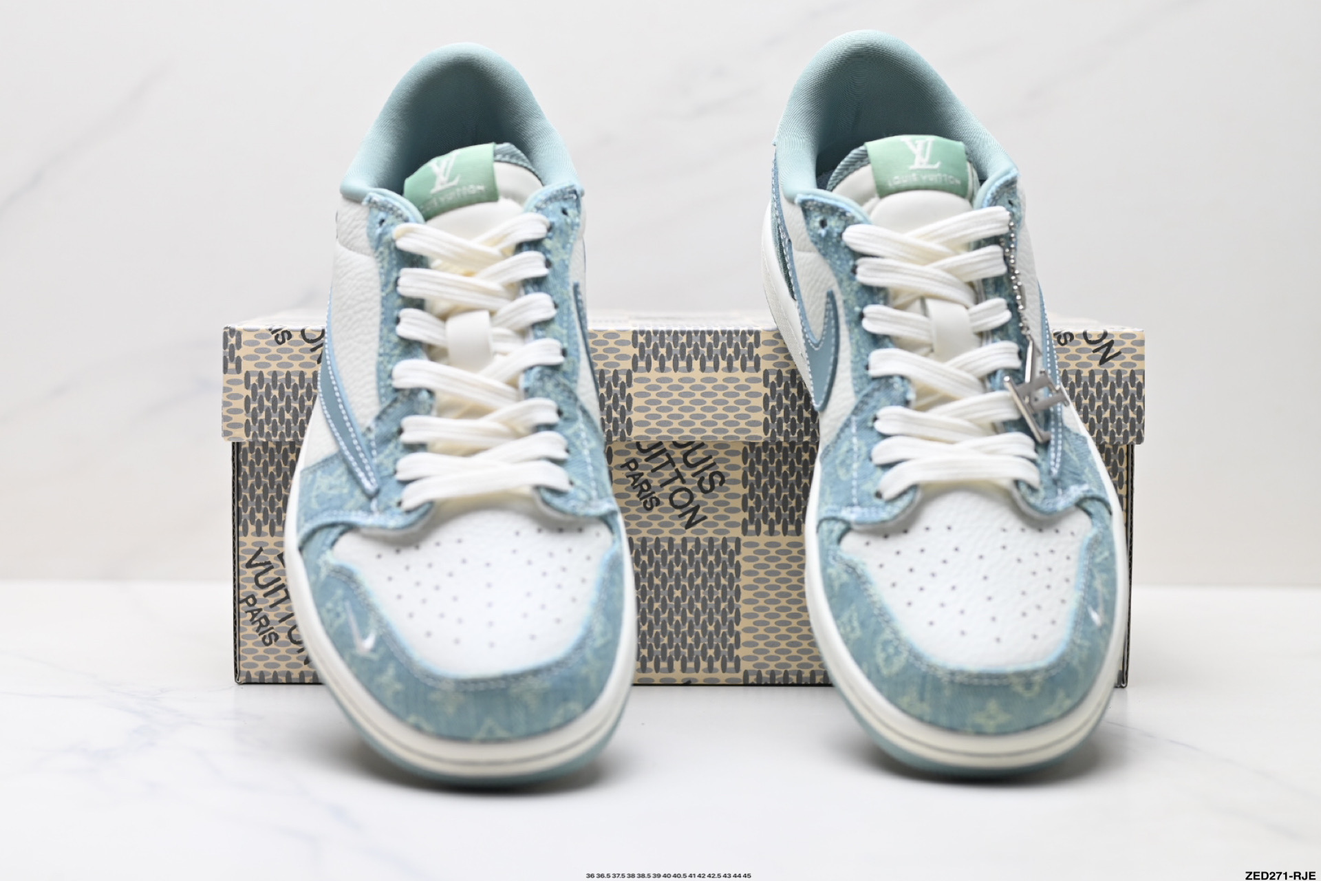 Nike Air Jordan 1 x Travis Scott AJ1倒勾 乔一倒钩 ‘DIY’定制 耐克 低帮文化篮球鞋 SC0601-057