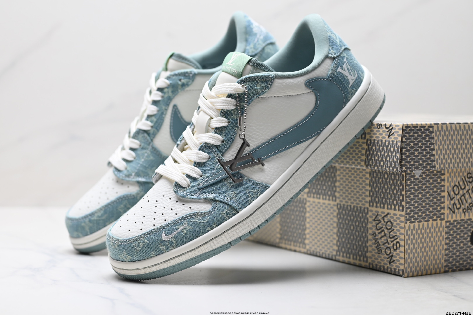 Nike Air Jordan 1 x Travis Scott AJ1倒勾 乔一倒钩 ‘DIY’定制 耐克 低帮文化篮球鞋 SC0601-057