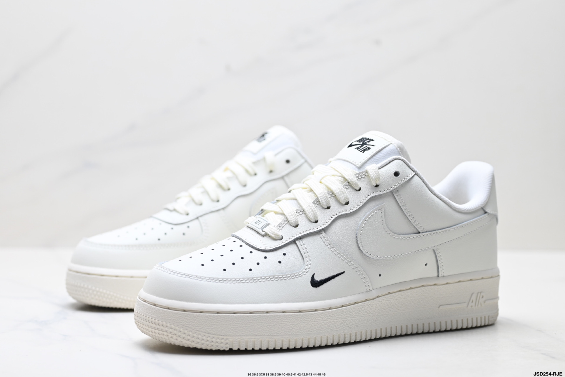 NIKE AIR FORCE 1‘07 HF1058-133