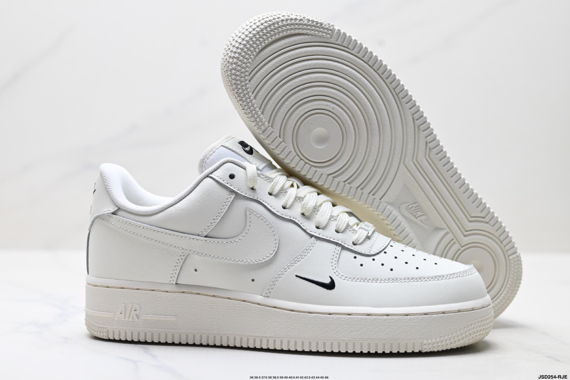 NIKE AIR FORCE 1‘07 HF1058-133