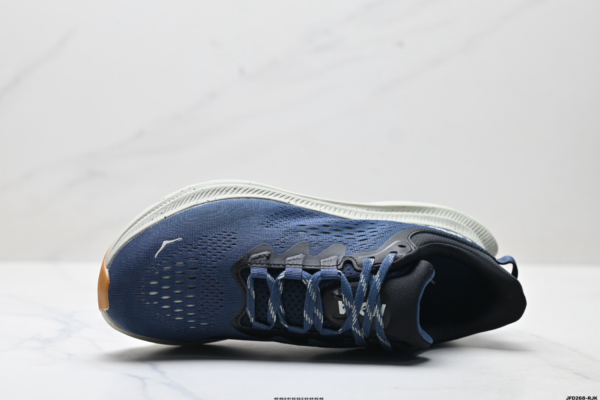 HOKA ONE ONE KAWANA 2 网面织物 专业性能减震公路跑步鞋 1147930