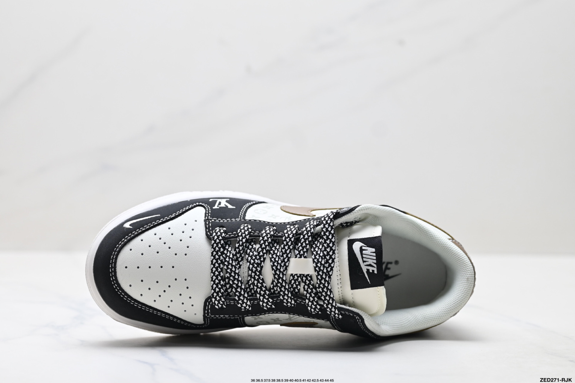 Nike Dunk Low Retro ‘DIY高端定制’耐克 低帮休闲运动板鞋 CS1688-130