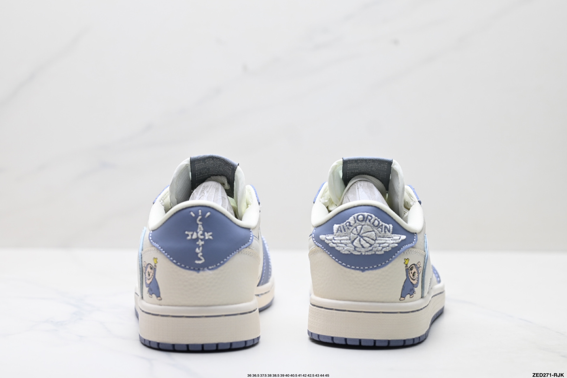 Nike Air Jordan 1 x Travis Scott AJ1倒勾 乔一倒钩 ‘DIY’定制 耐克 低帮文化篮球鞋 DZ5899-018