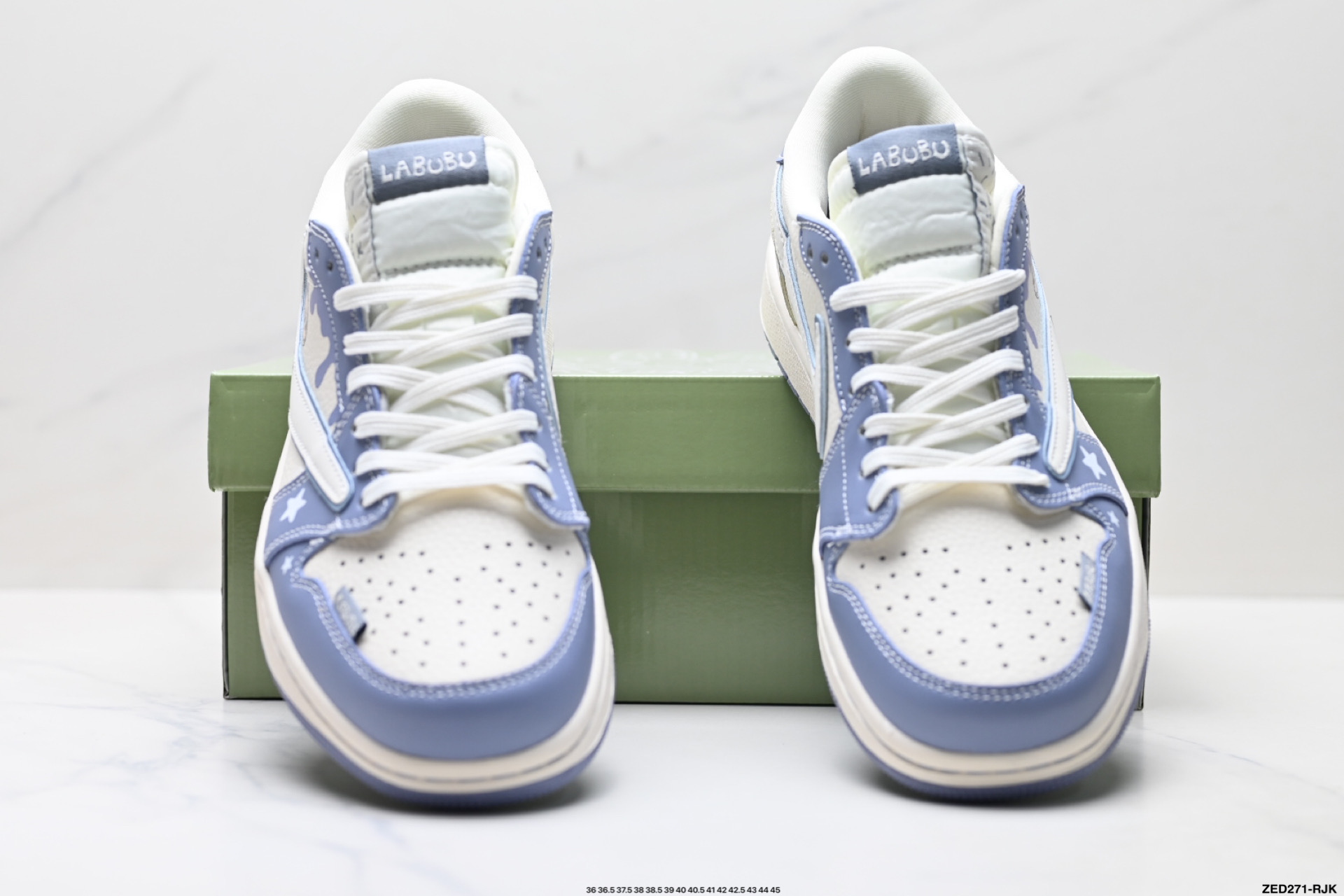 Nike Air Jordan 1 x Travis Scott AJ1倒勾 乔一倒钩 ‘DIY’定制 耐克 低帮文化篮球鞋 DZ5899-018