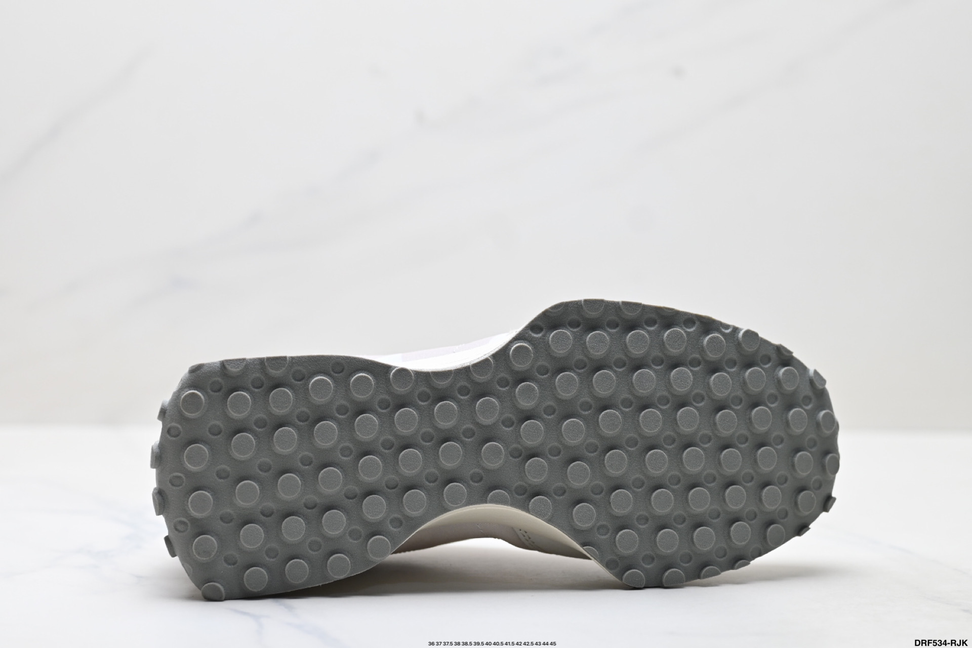 New Balance 327: Zapatillas Retro para un Look Casual y Cómodo 10 i1757780788781 2696 0 8