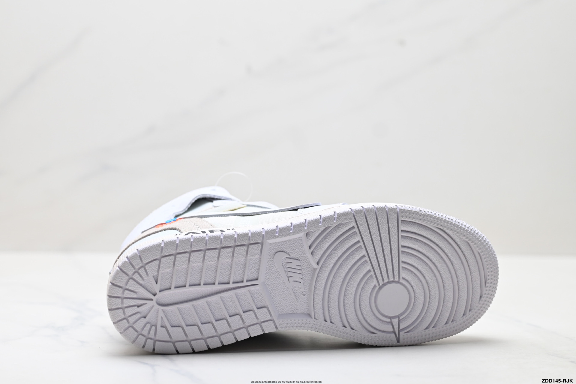 Air Jordan 1 Retro High Off-White: Estilo y Comodidad Premium 10 i1757780802872 5230 0 8