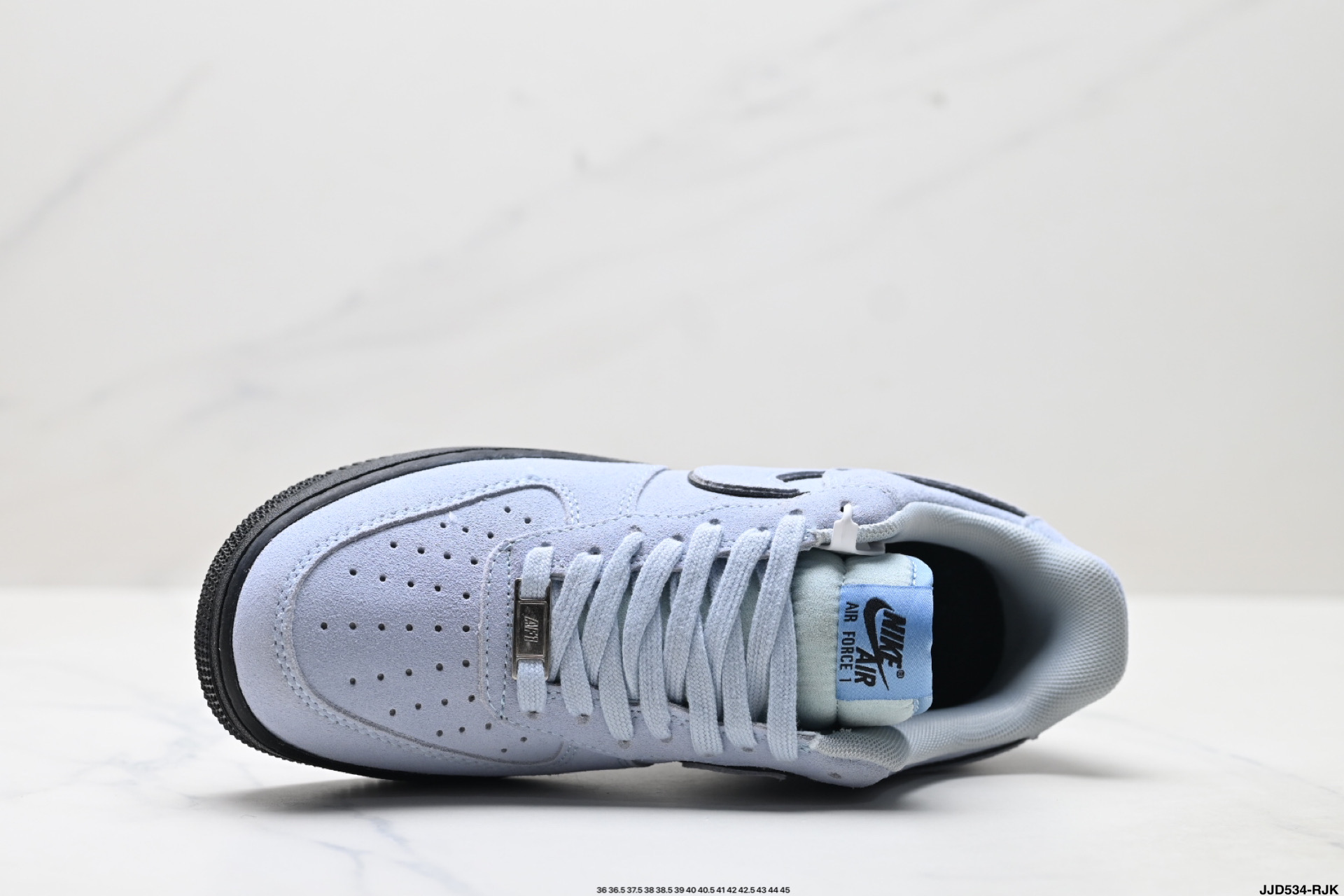 Nike Air Force 1 '07: Comodidad y Estilo Casual en Cada Paso 3 i1757780949086 4192 0 1