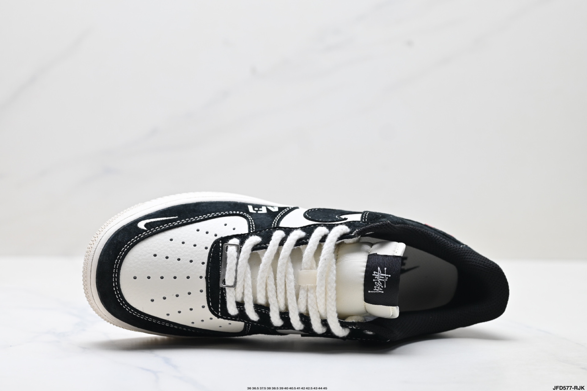 Nike Air Force 1 '07: Estilo Clásico y Comodidad para tu Día a Día 3 i1757780971392 2486 0 1