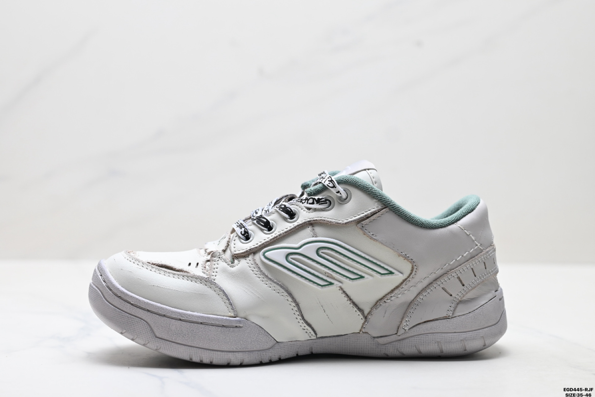 Balenciaga巴黎世家 Hamptons Worn-Out 圆头系带做旧低帮板鞋 841765 WCURS 9930