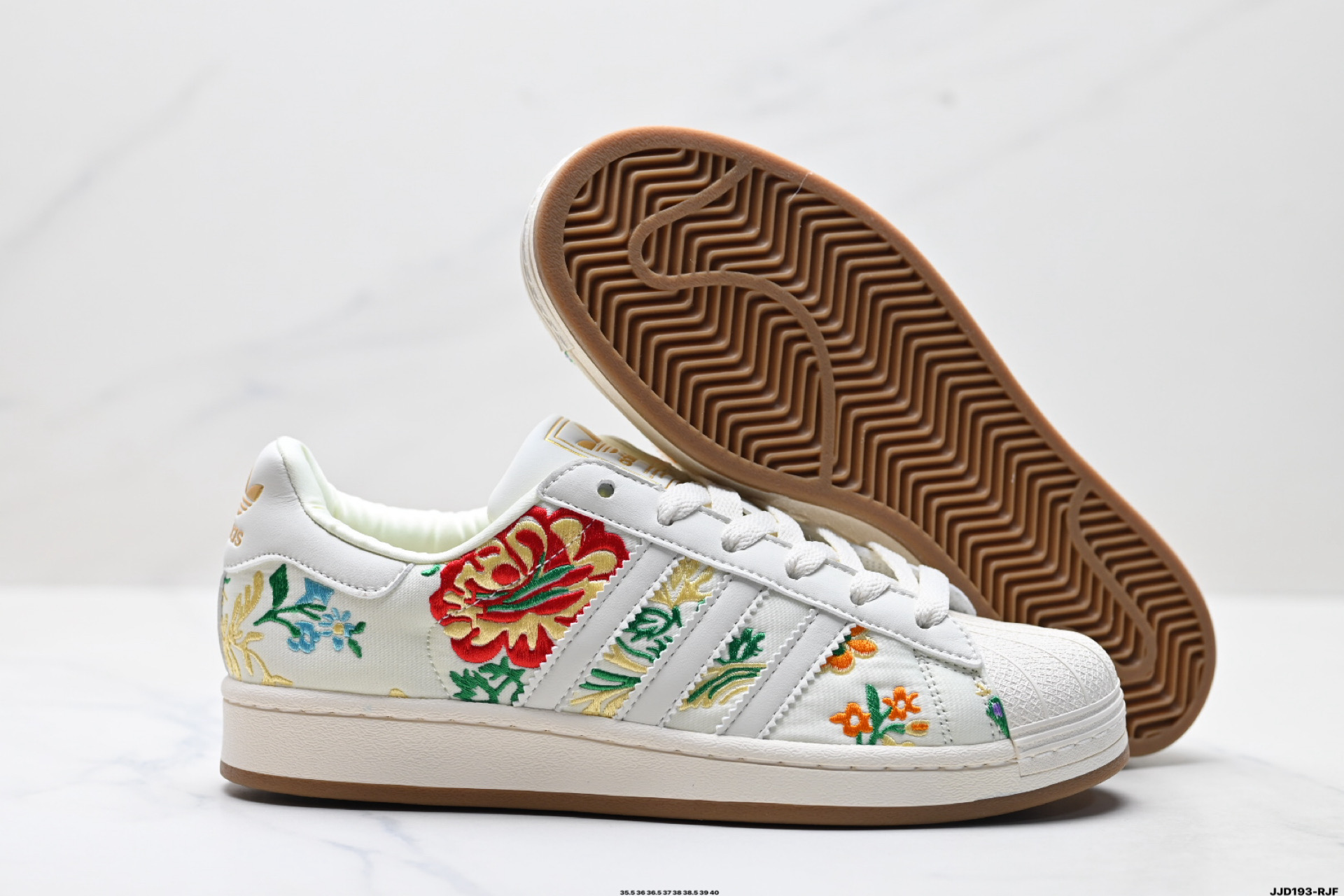 Adidas Originals Superstar贝壳头系列 阿迪达斯 低帮经典百搭休闲运动板鞋 JS4046