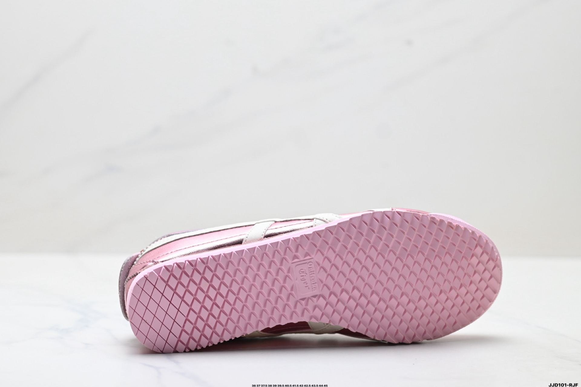 Onitsuka Tiger NIPPON MADE 鬼冢虎手工鞋系列 1183C468-700